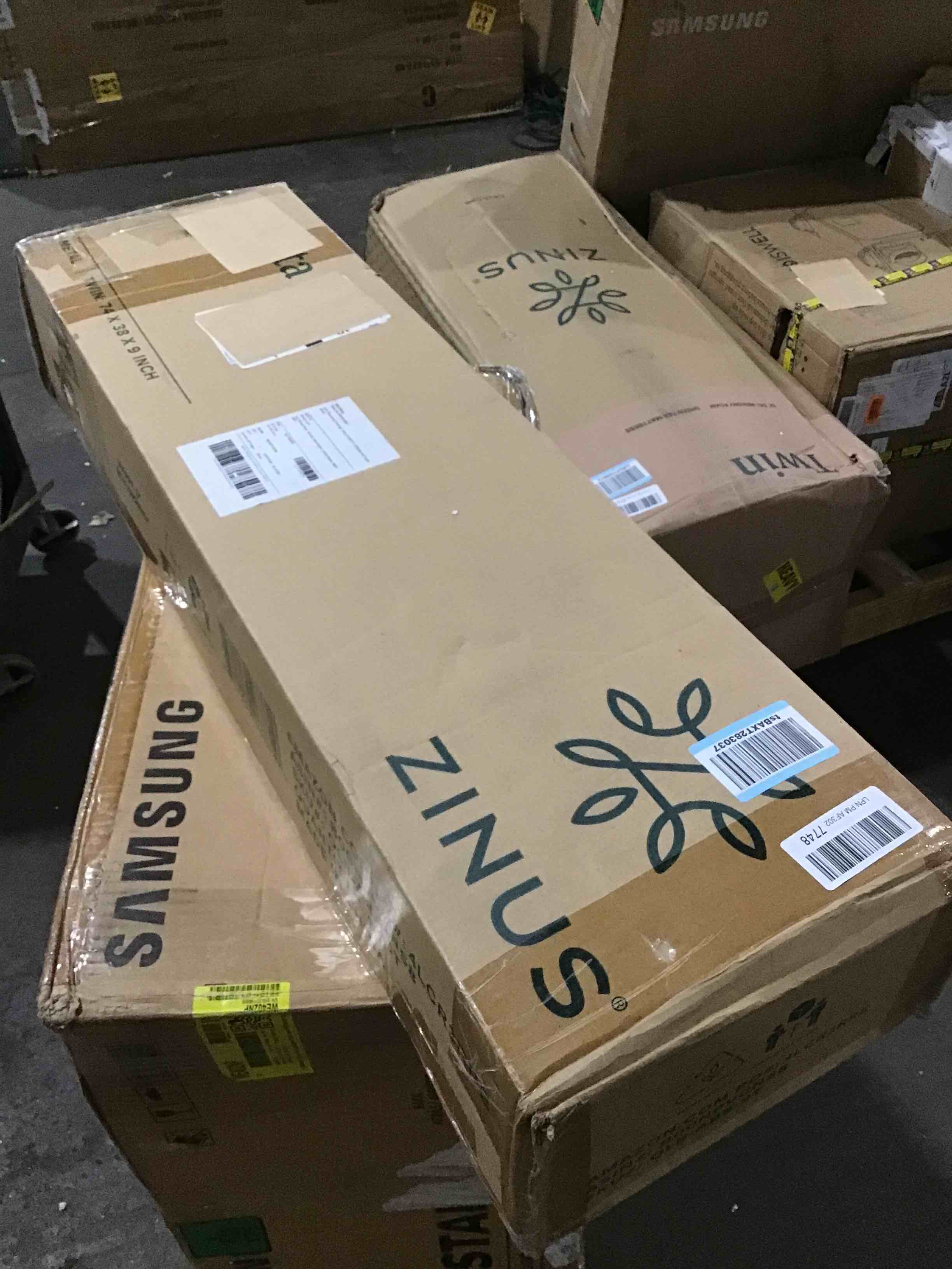 https://s3.amazonaws.com/lotting-images-prod/bidfta/ORG4619030_1693925676225.jpeg