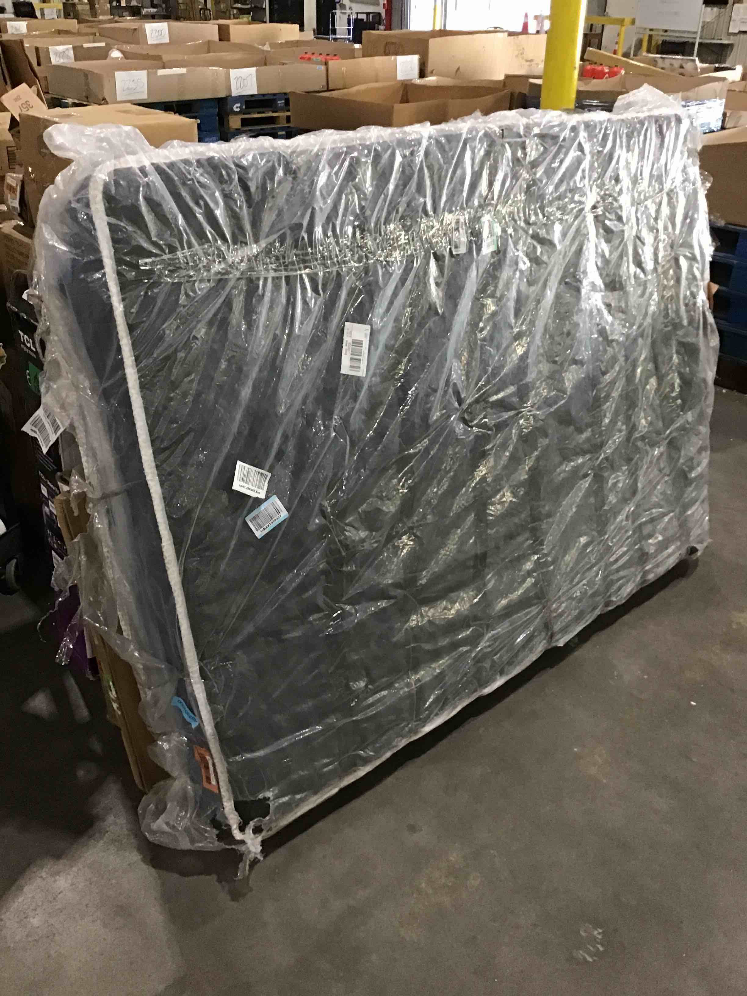 https://s3.amazonaws.com/lotting-images-prod/bidfta/ORG4619608_1695046893628.jpeg