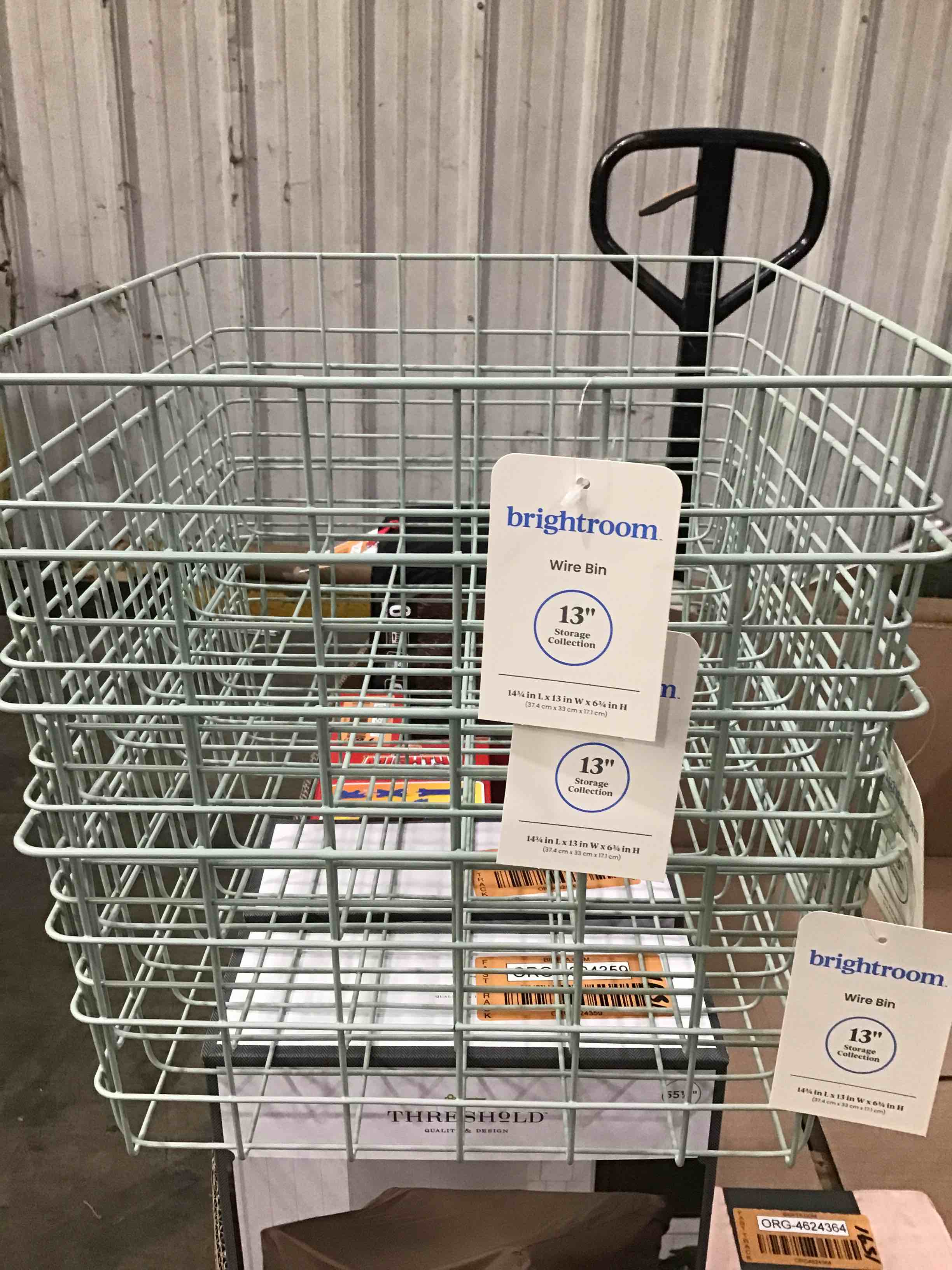 https://s3.amazonaws.com/lotting-images-prod/bidfta/ORG4624366_1687964940274.jpeg