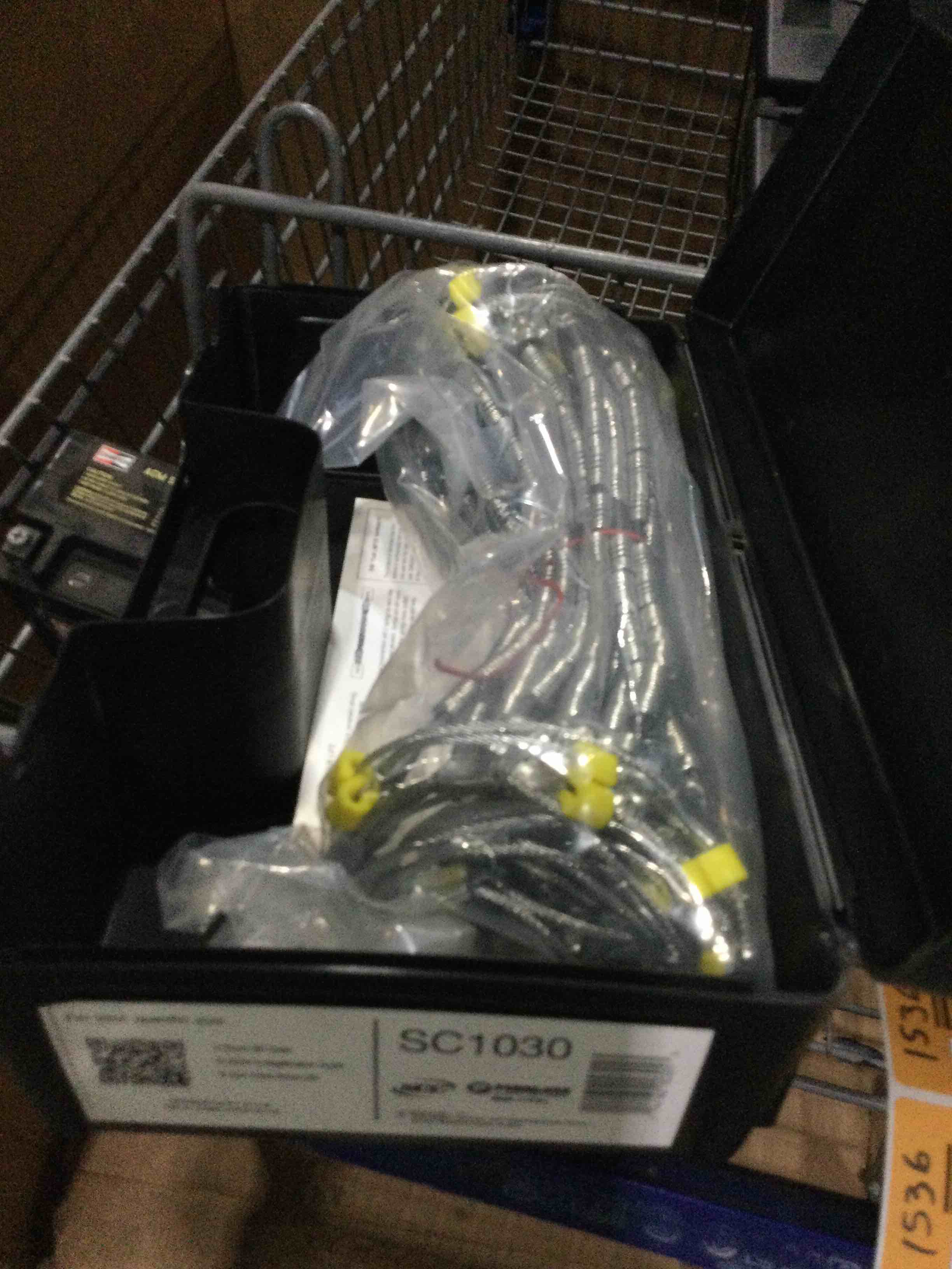 https://s3.amazonaws.com/lotting-images-prod/bidfta/ORG4625377_1687356005916.jpeg