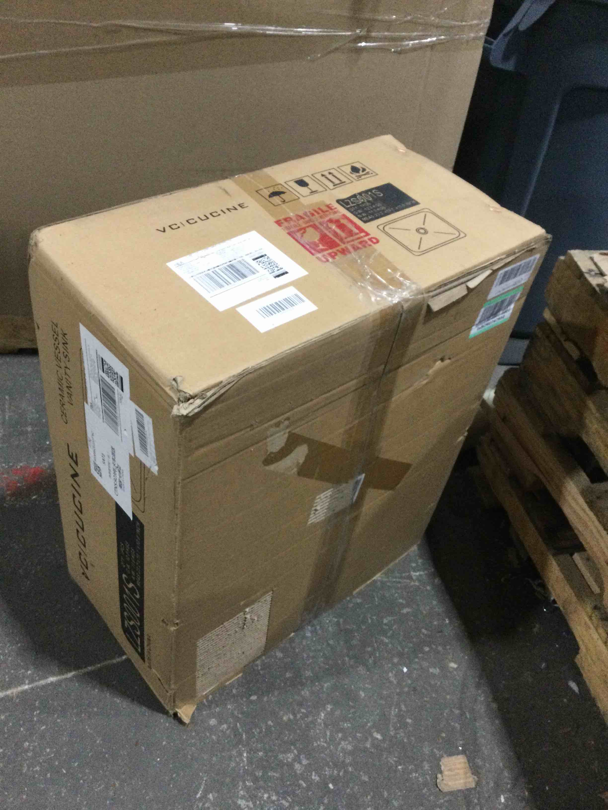 https://s3.amazonaws.com/lotting-images-prod/bidfta/ORG4626559_1687966057637.jpeg