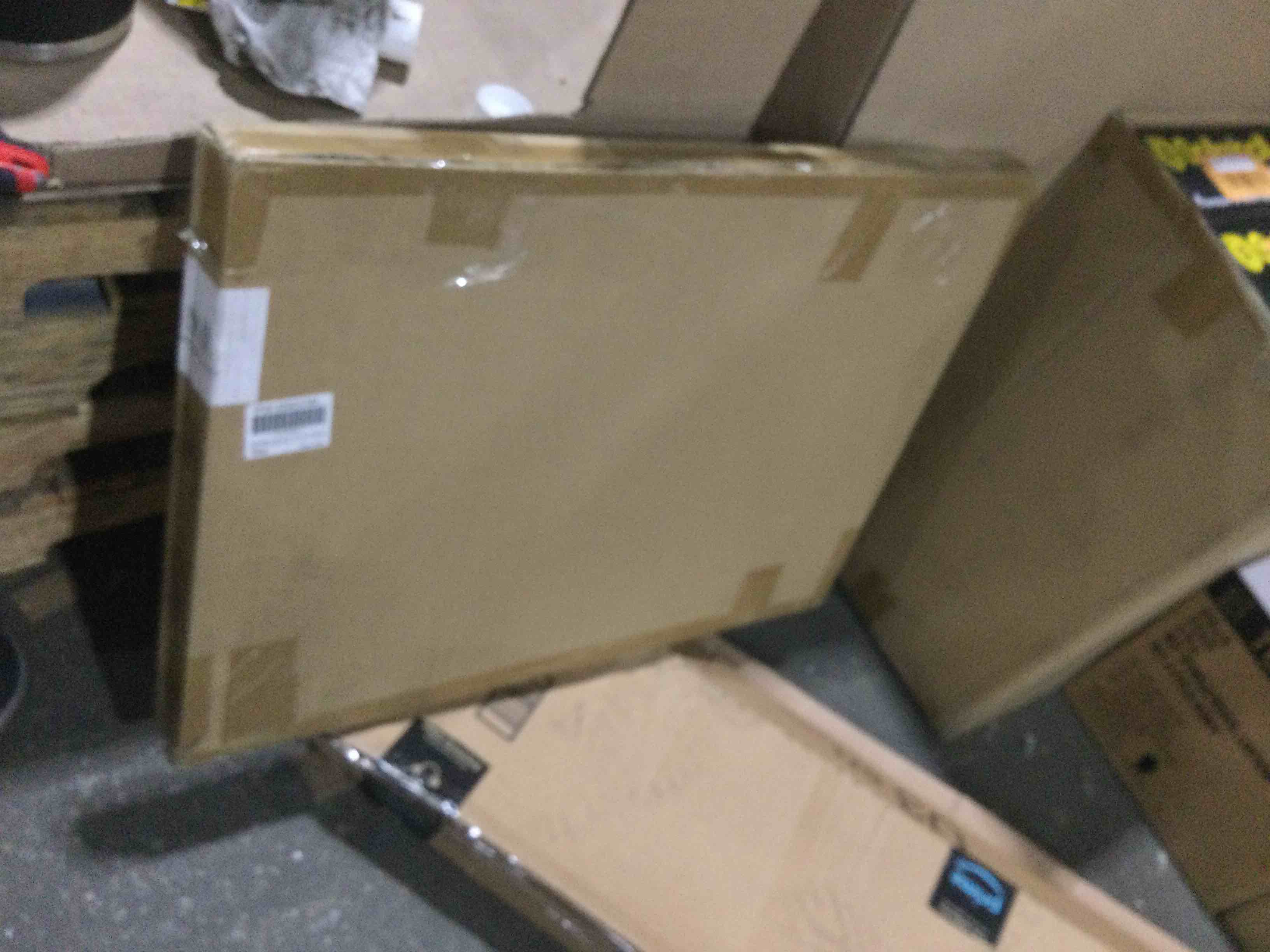 https://s3.amazonaws.com/lotting-images-prod/bidfta/ORG4626664_1687989791254.jpeg