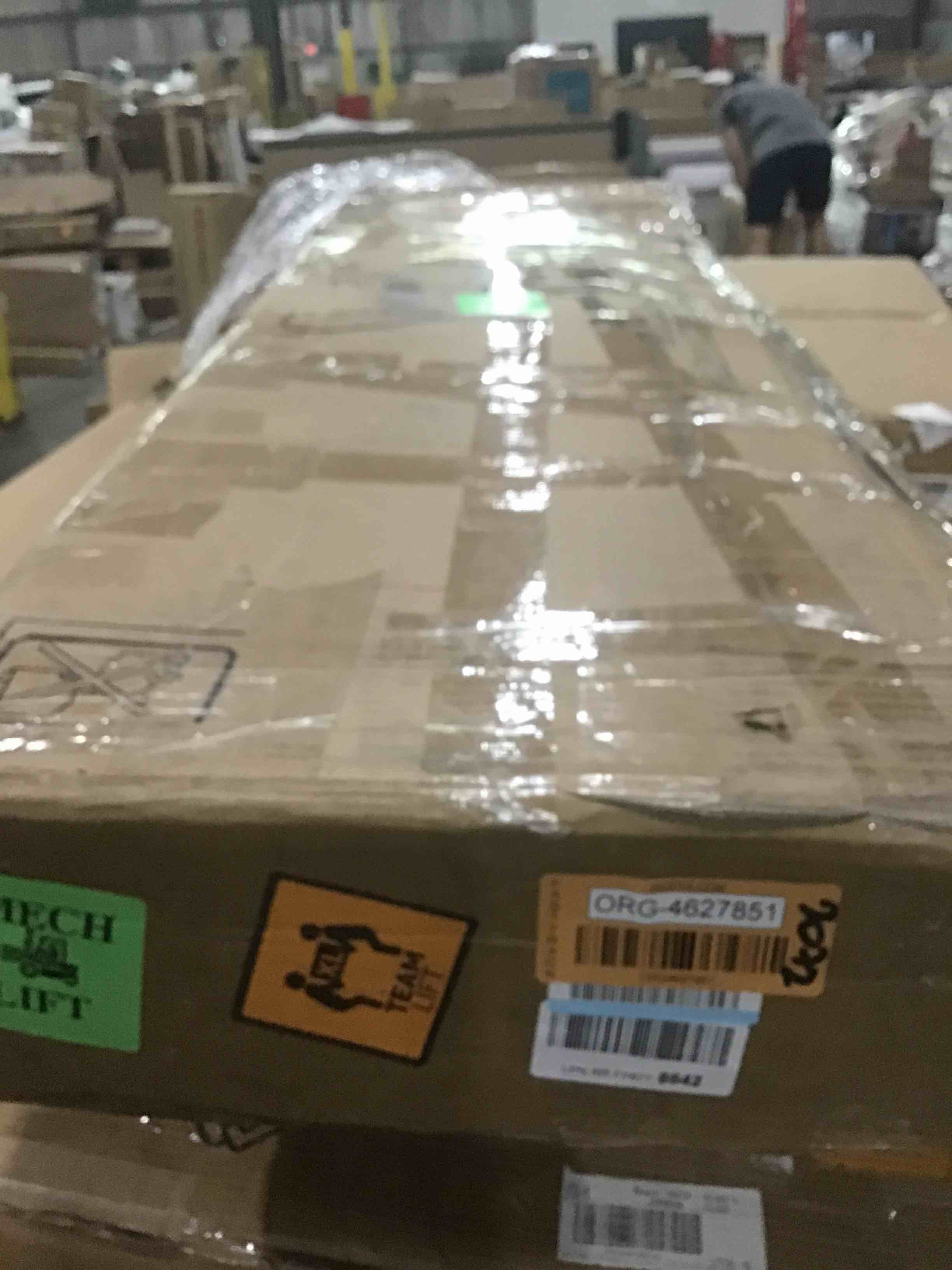 https://s3.amazonaws.com/lotting-images-prod/bidfta/ORG4627851_1692892849412.jpeg
