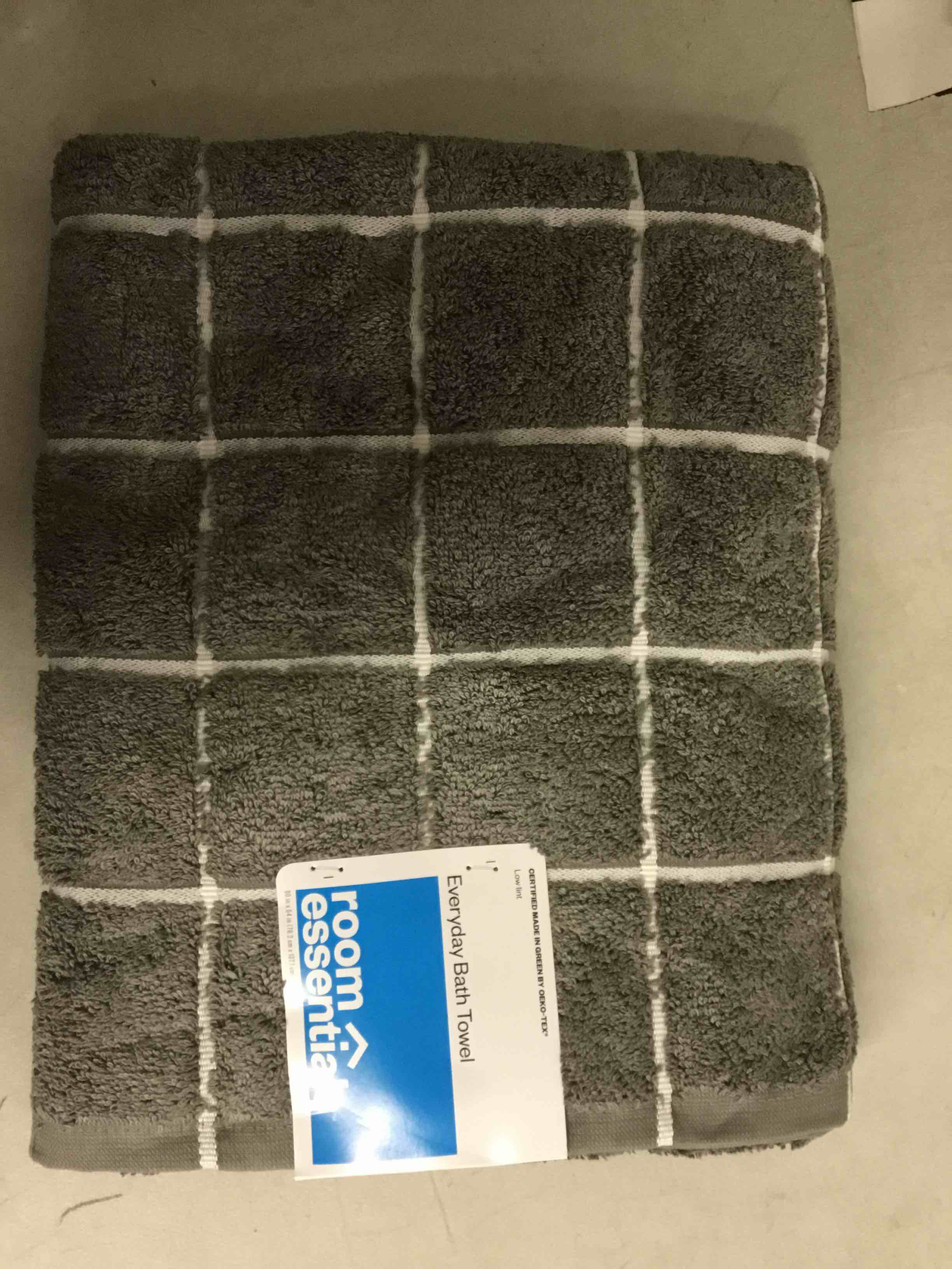 https://s3.amazonaws.com/lotting-images-prod/bidfta/ORG4708264_1685991095574.jpeg