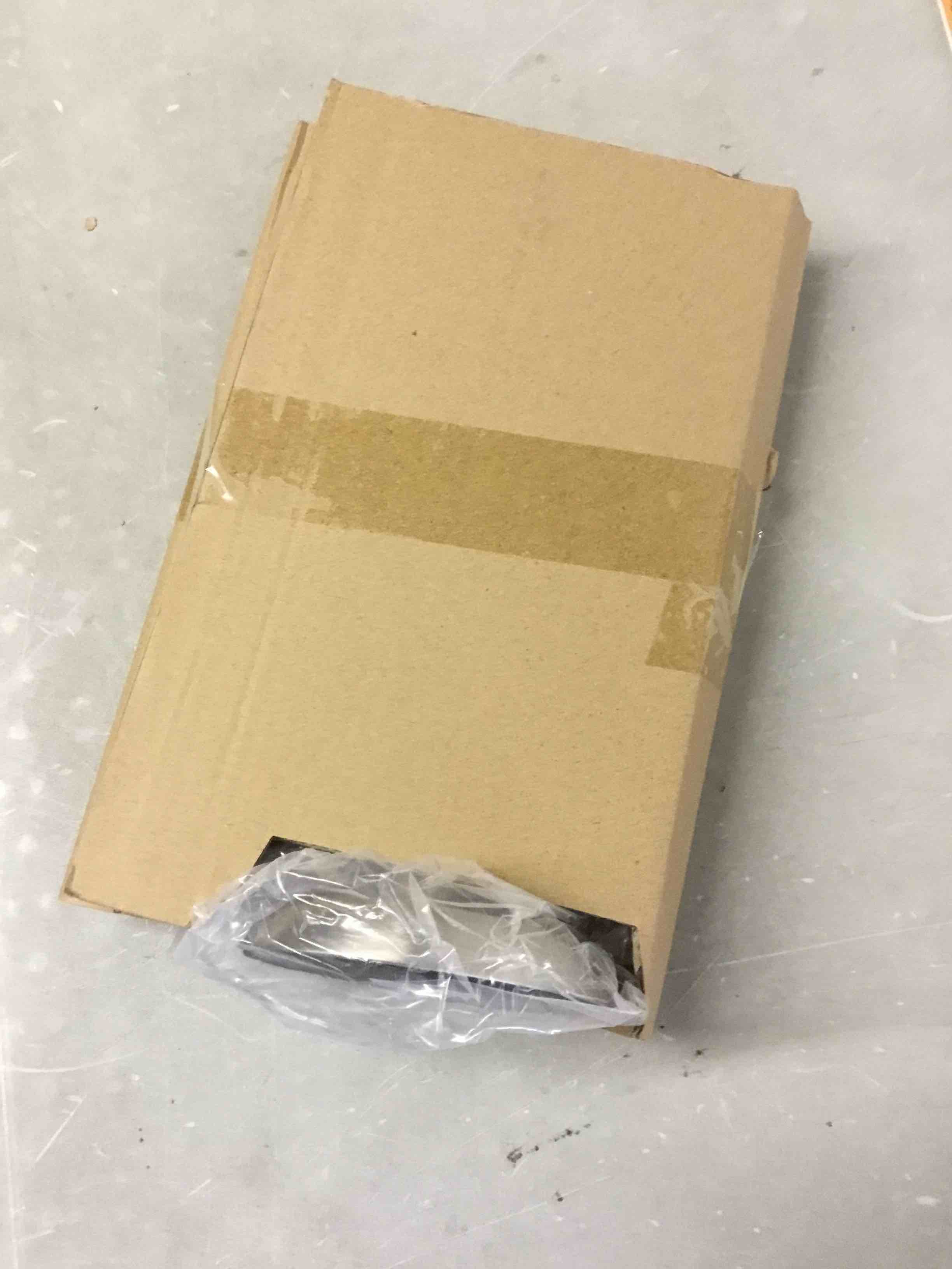https://s3.amazonaws.com/lotting-images-prod/bidfta/ORG4708374_1685986994006.jpeg