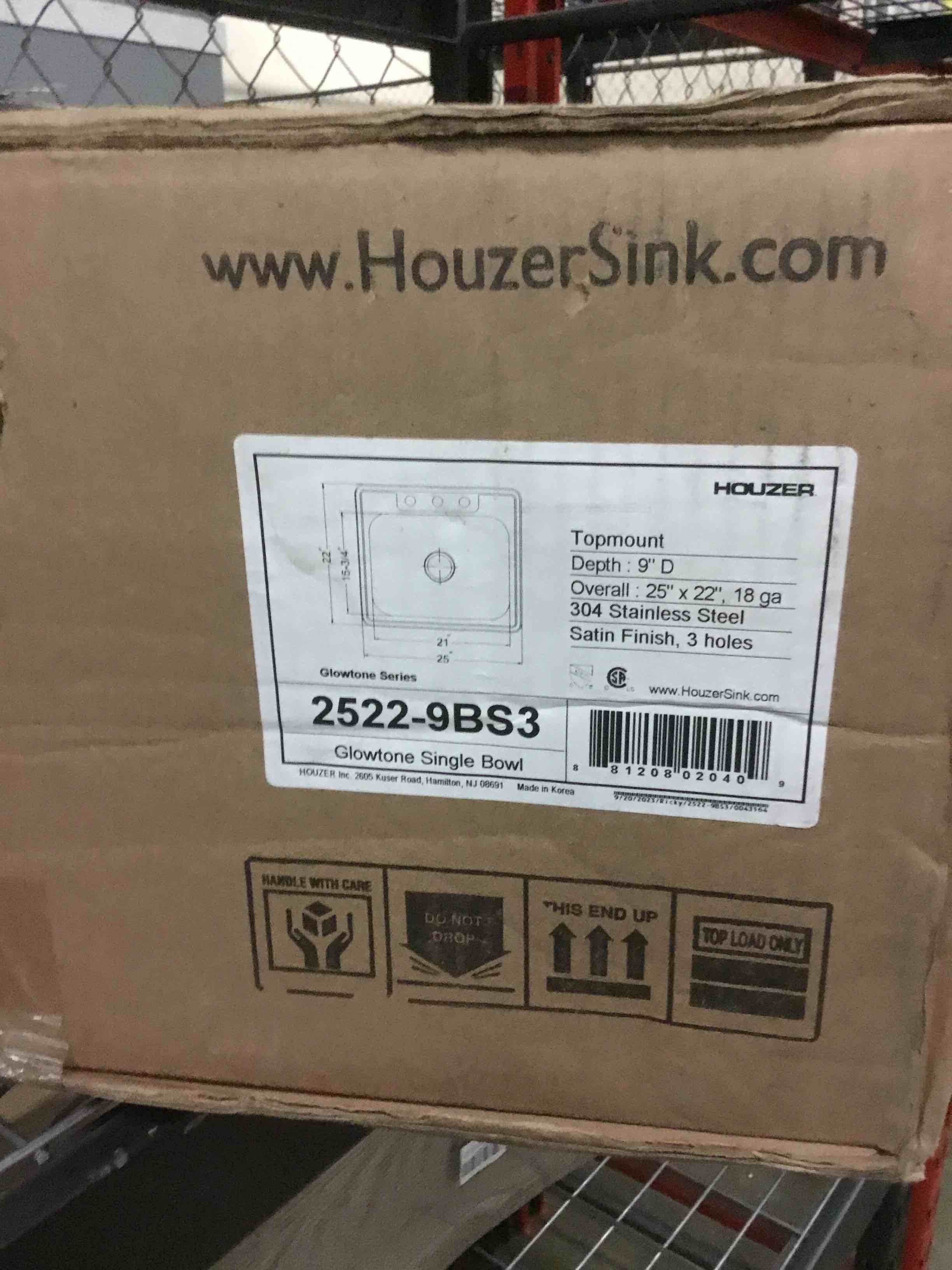 https://s3.amazonaws.com/lotting-images-prod/bidfta/ORG4739078_1704310512000.jpeg
