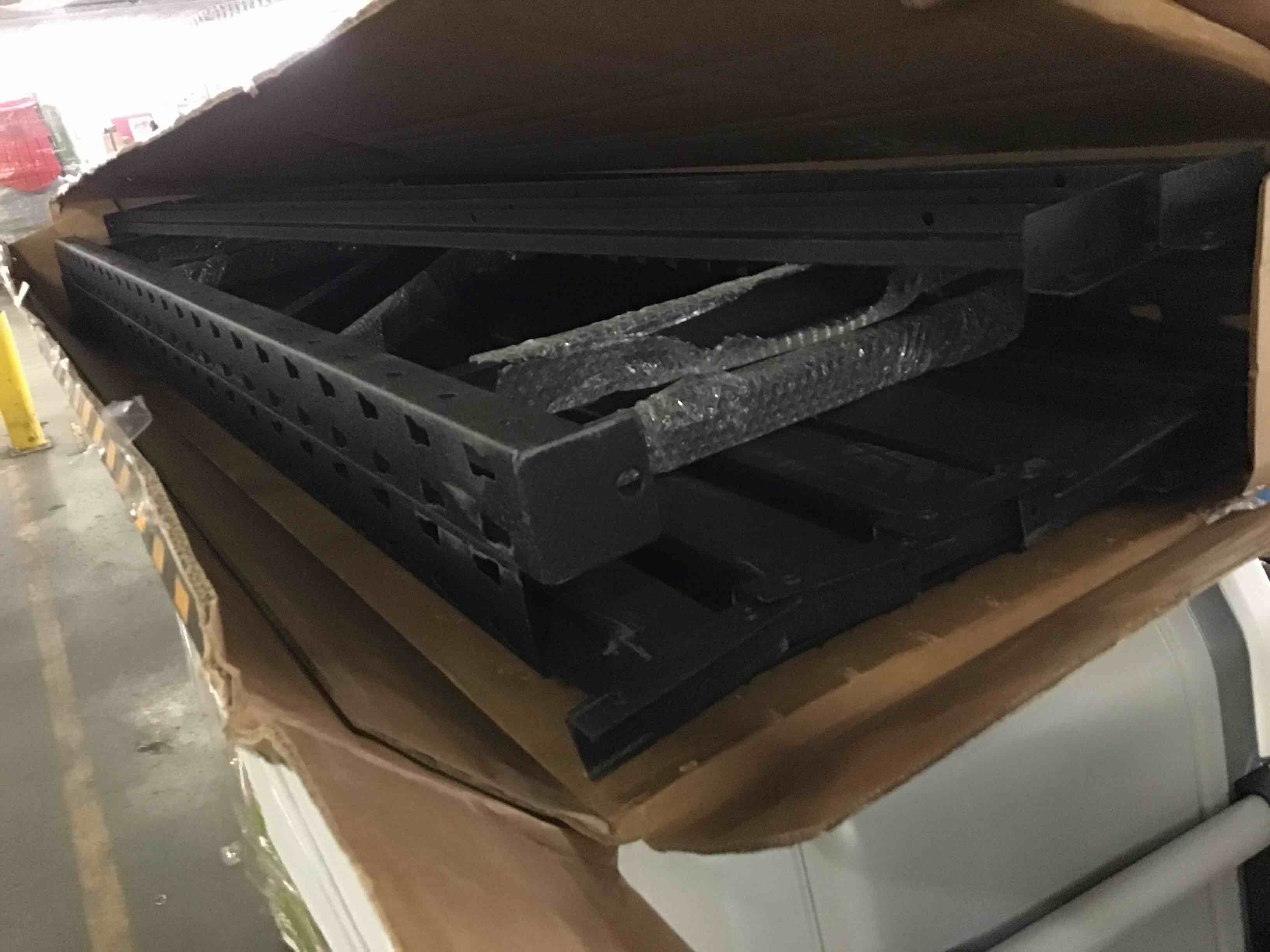 https://s3.amazonaws.com/lotting-images-prod/bidfta/ORG4747103_1686231226408.jpeg