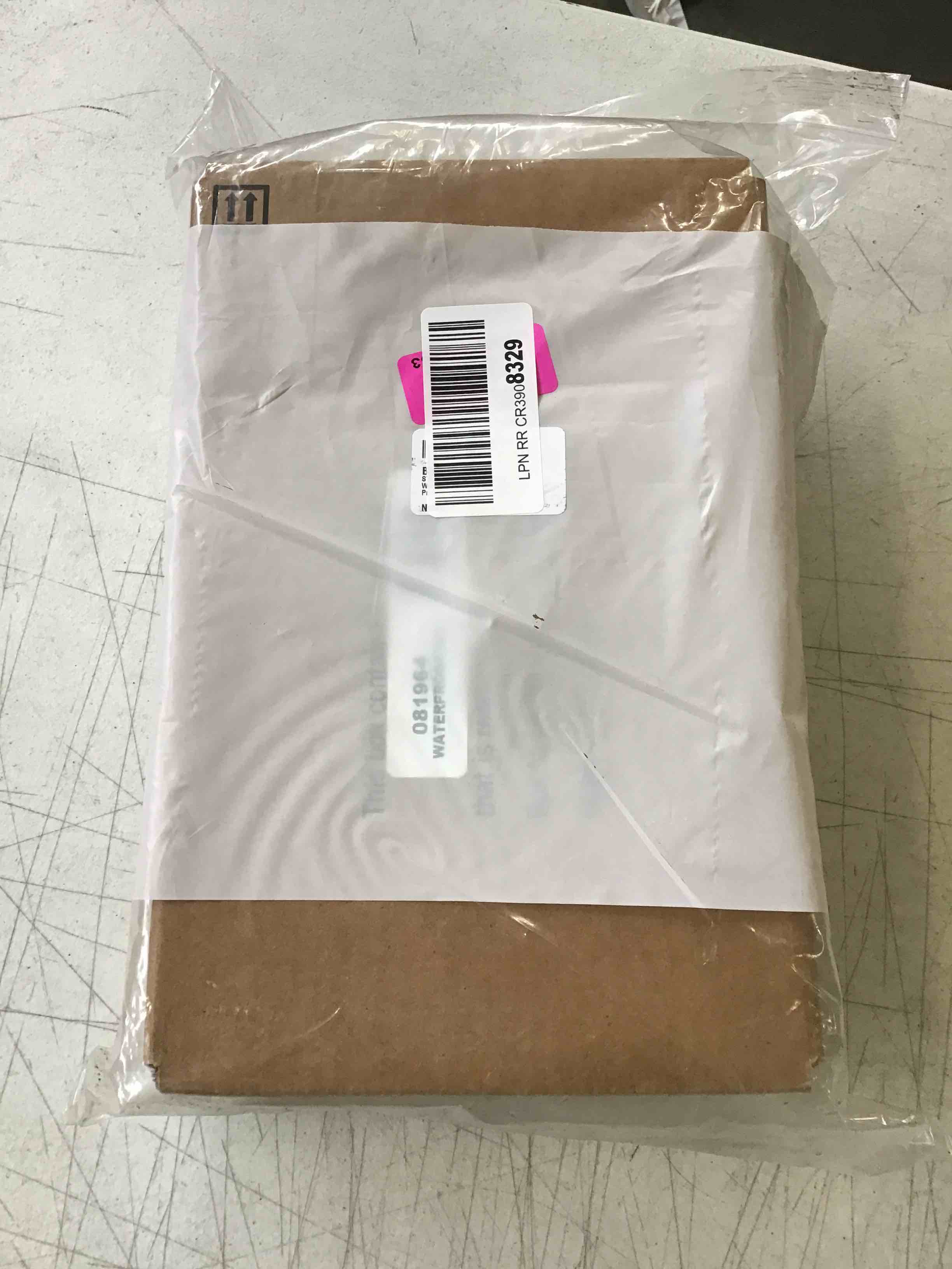 https://s3.amazonaws.com/lotting-images-prod/bidfta/ORG4758515_1690468627315.jpeg
