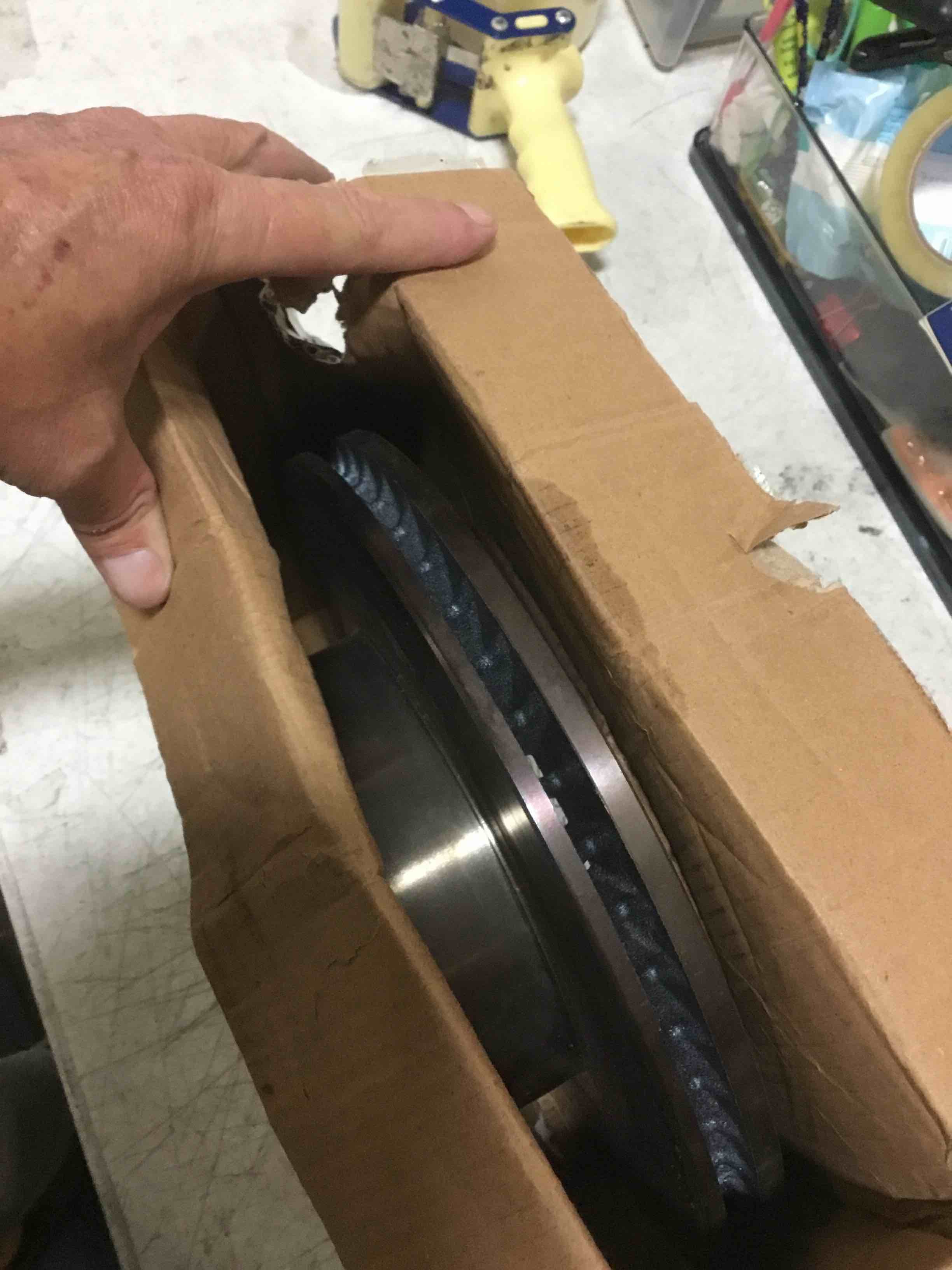 https://s3.amazonaws.com/lotting-images-prod/bidfta/ORG4760152_1688992628590.jpeg