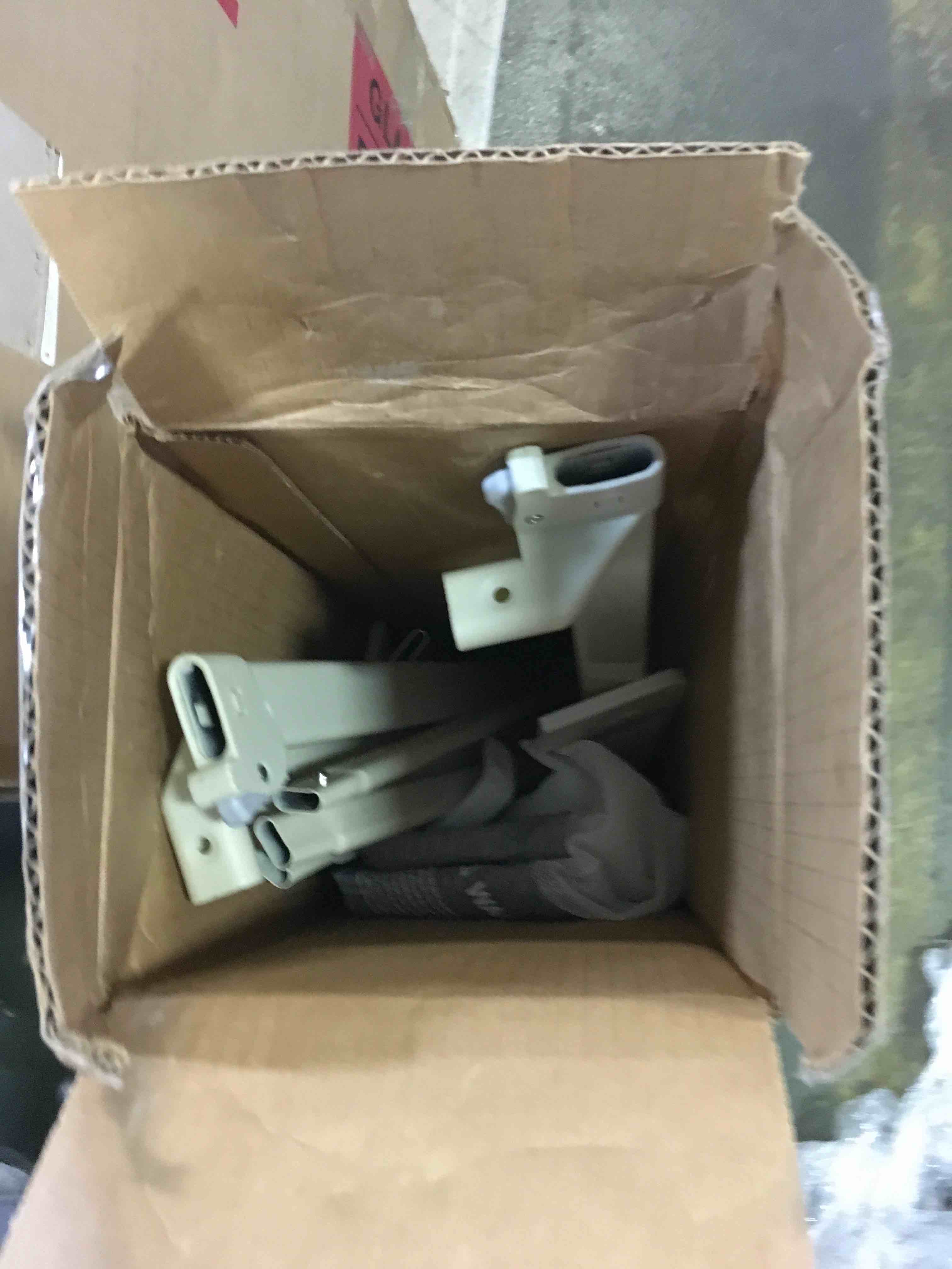 https://s3.amazonaws.com/lotting-images-prod/bidfta/ORG4760896_1690037305508.jpeg