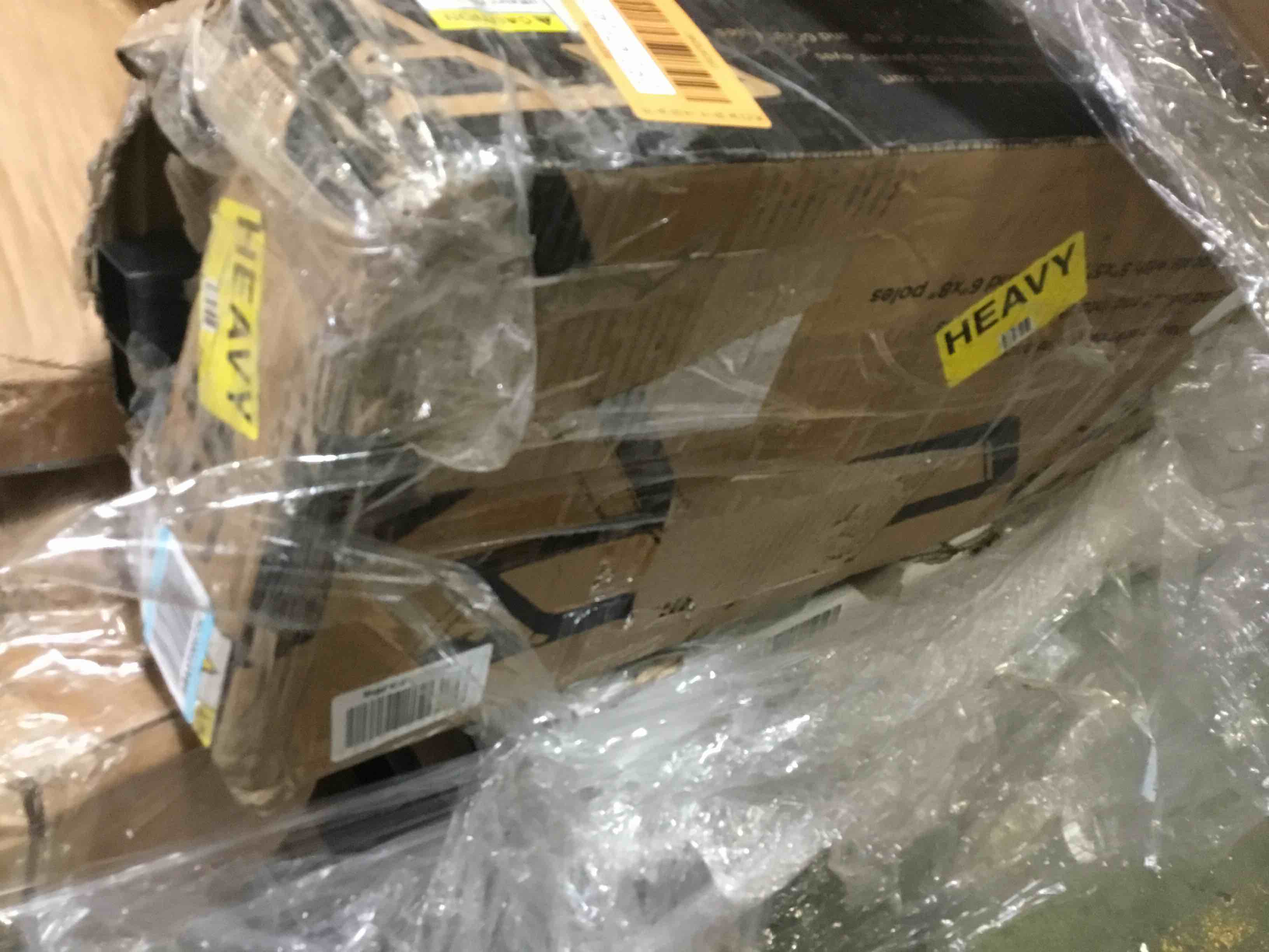 https://s3.amazonaws.com/lotting-images-prod/bidfta/ORG4762467_1689276862688.jpeg