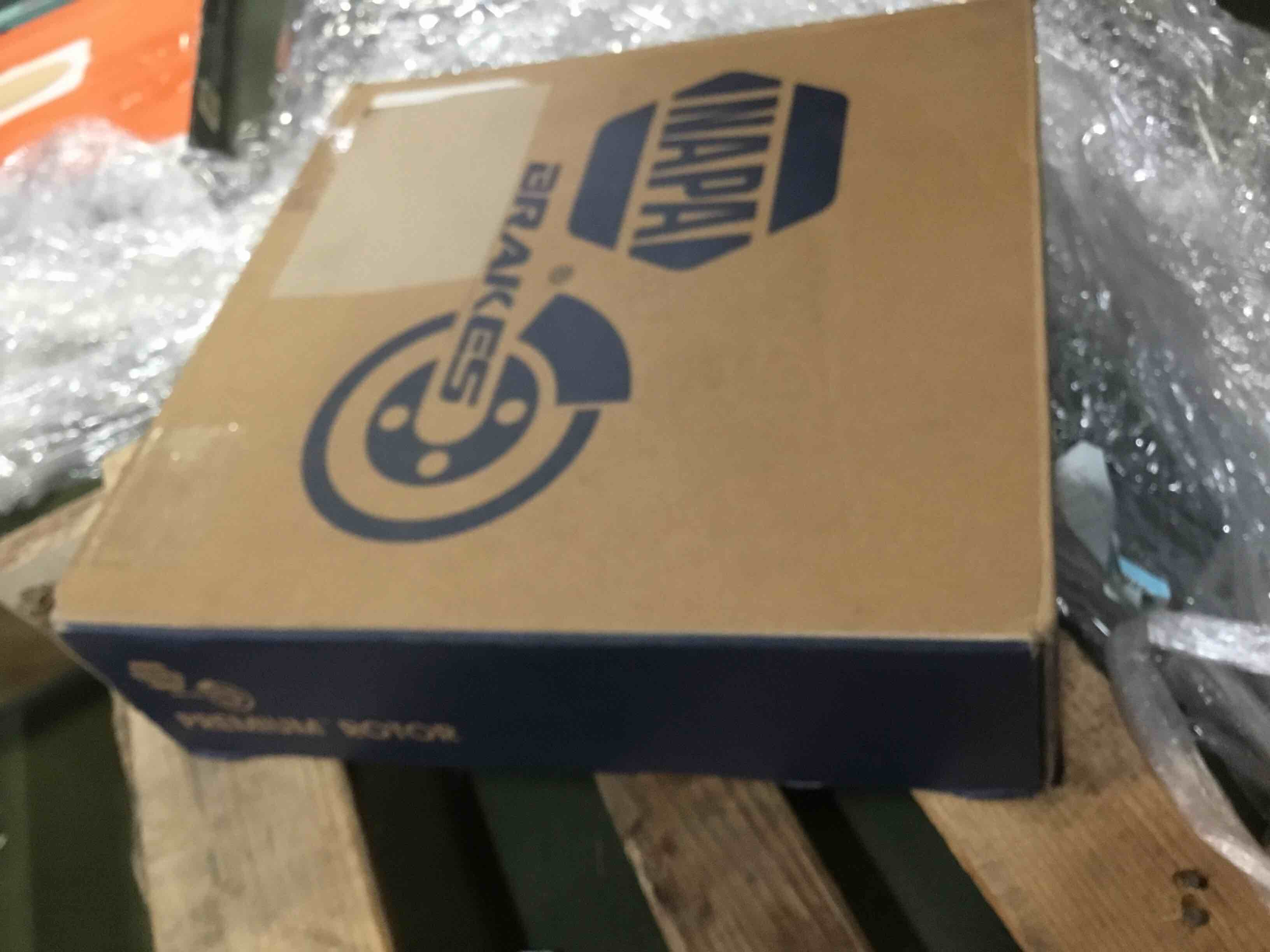 https://s3.amazonaws.com/lotting-images-prod/bidfta/ORG4762920_1689702220173.jpeg