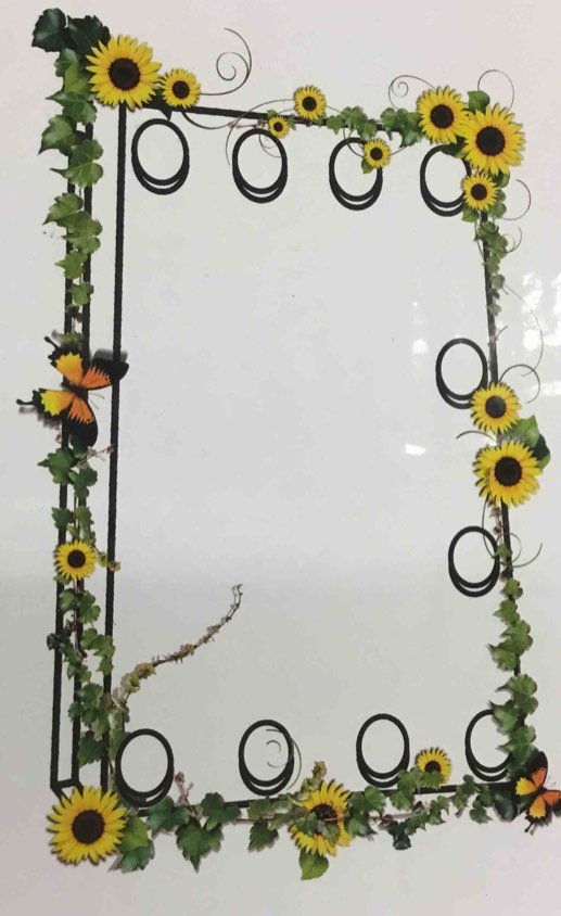 Vanity Mirror Light with Artificial Flowers 