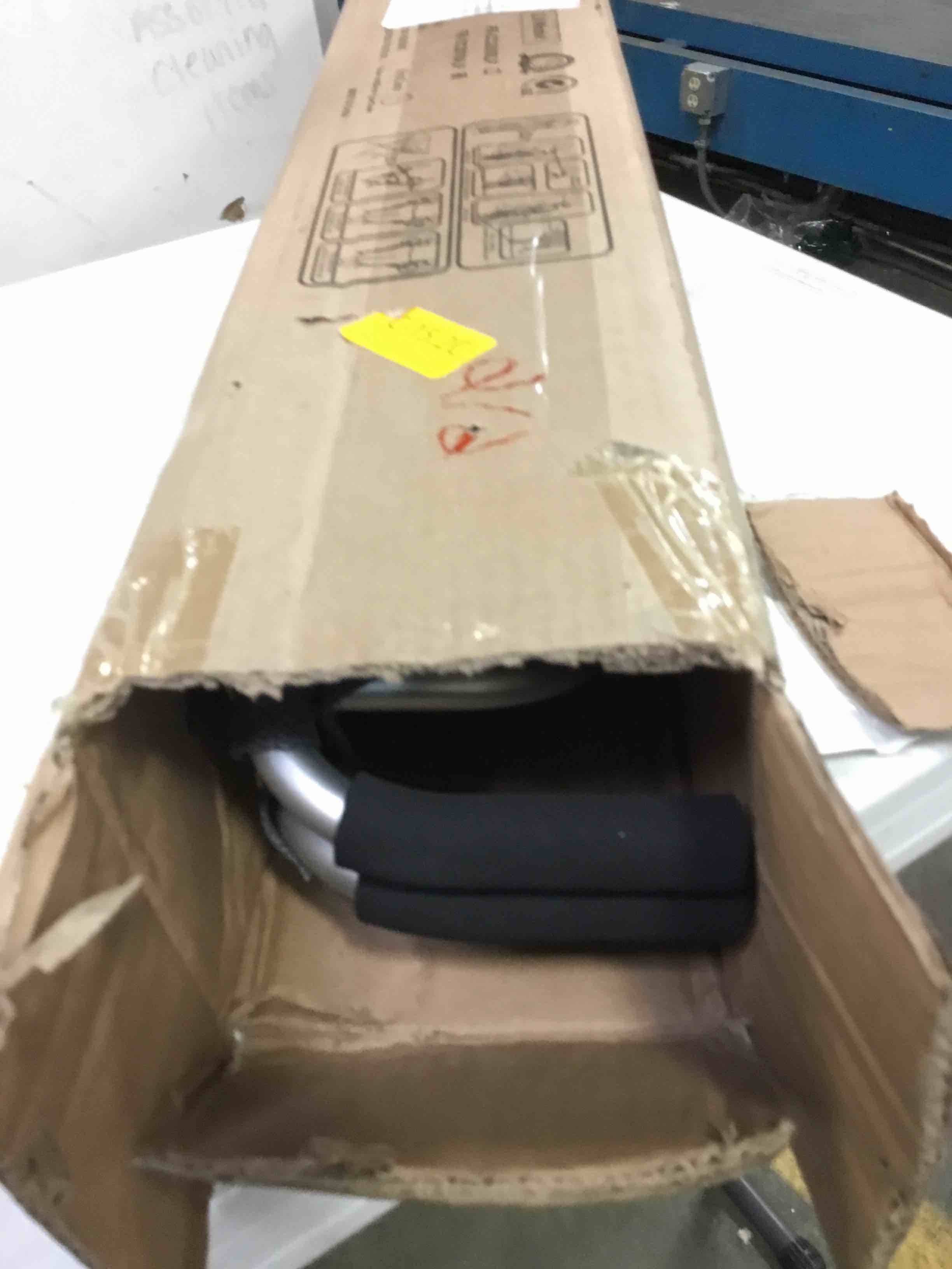 https://s3.amazonaws.com/lotting-images-prod/bidfta/ORG4775801_1682088692713.jpeg