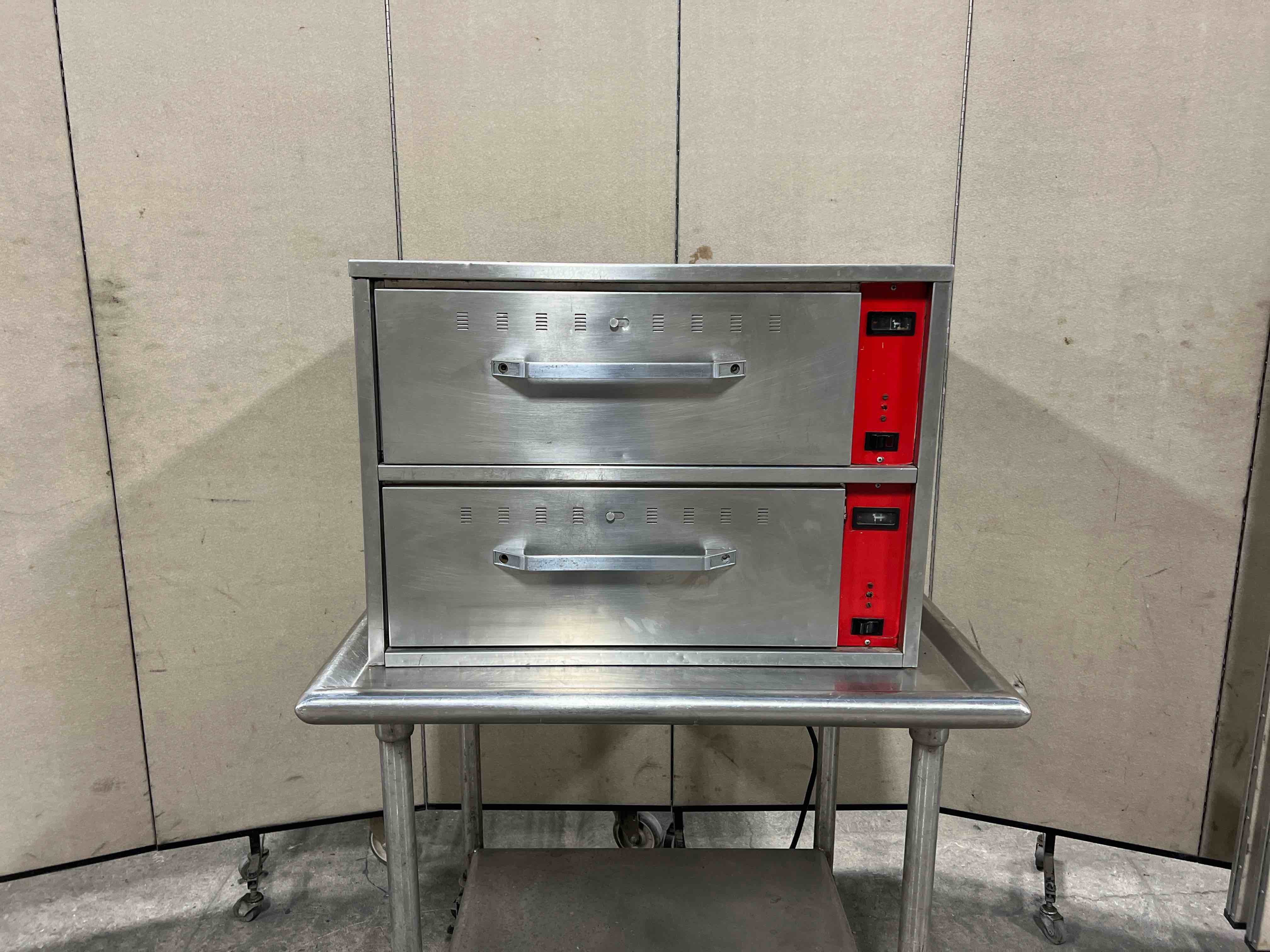 HATCO TWO DRAWER FOOD WARMER 