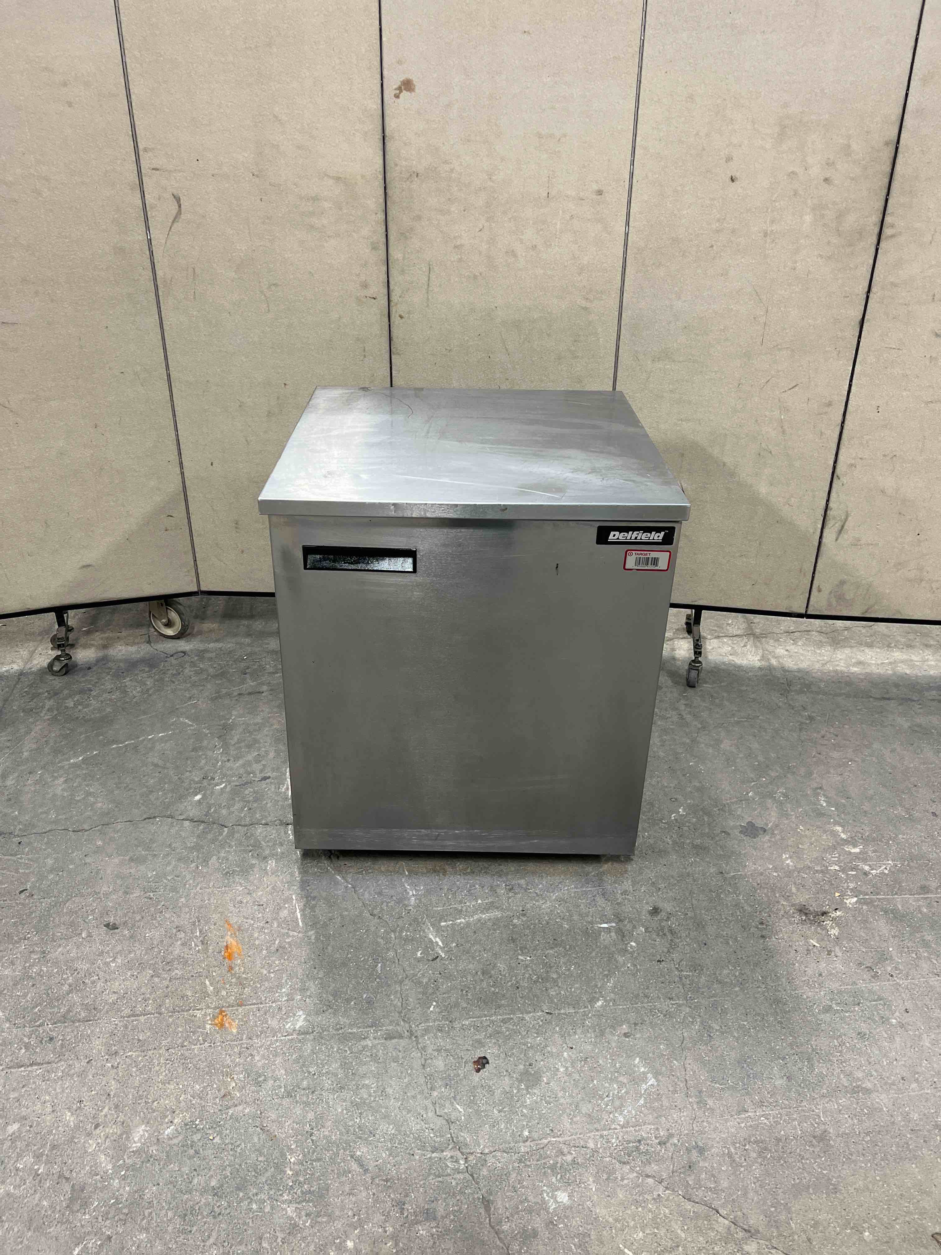 DELFIELD 27 INCH UNDER COUNTER REFRIGERATOR ON CASTERS 