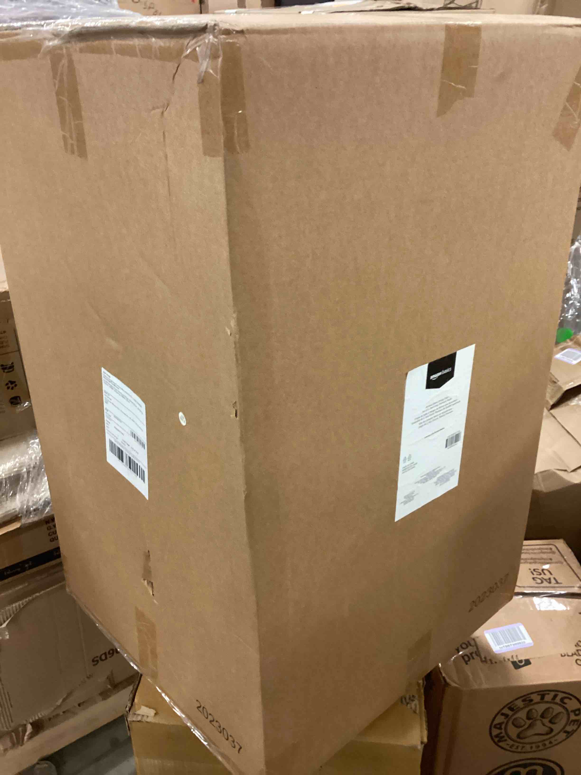 https://s3.amazonaws.com/lotting-images-prod/bidfta/ORG4813902_1689260116487.jpeg