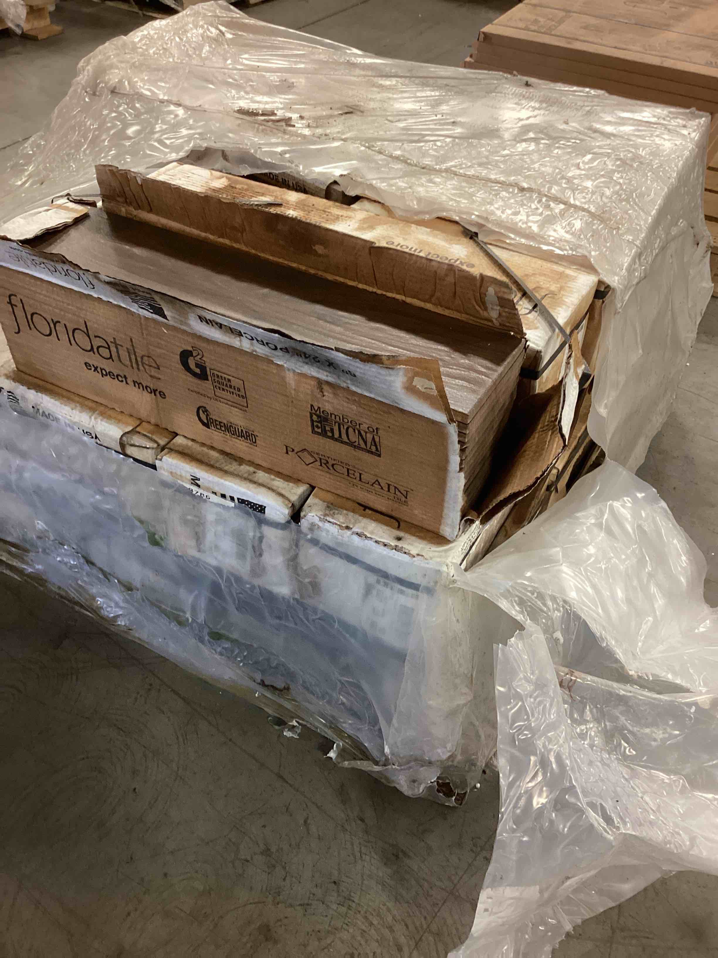 https://s3.amazonaws.com/lotting-images-prod/bidfta/ORG4816564_1687869440496.jpeg