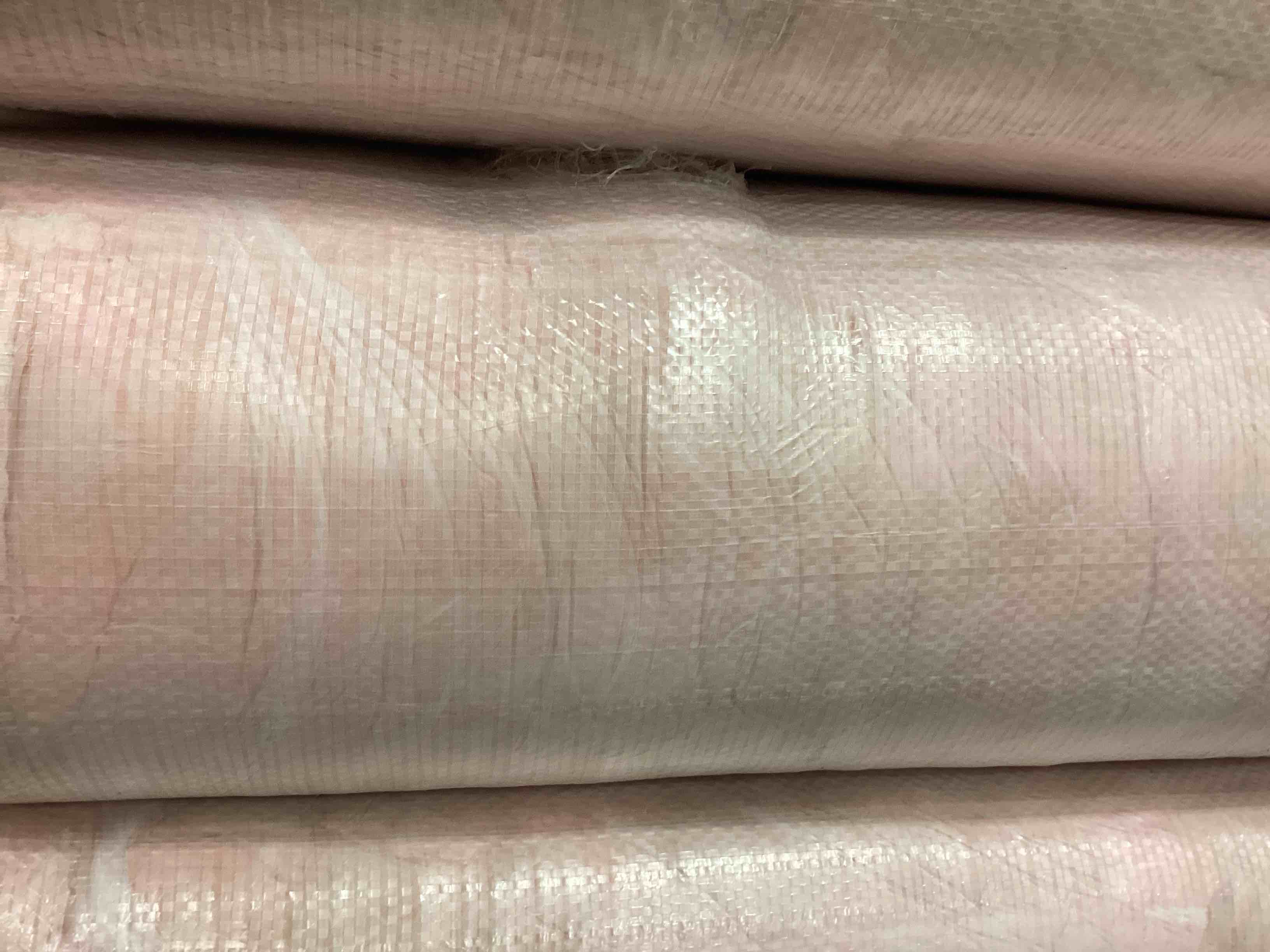 5 batts of R19 insulation 