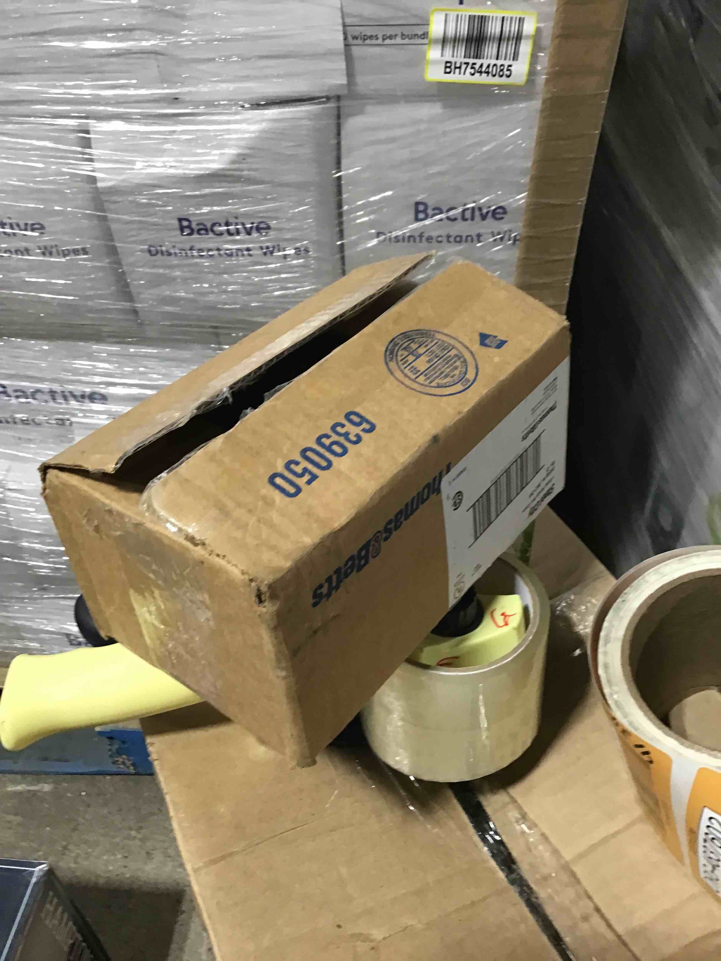 https://s3.amazonaws.com/lotting-images-prod/bidfta/ORG4837602_1692036451447.jpeg