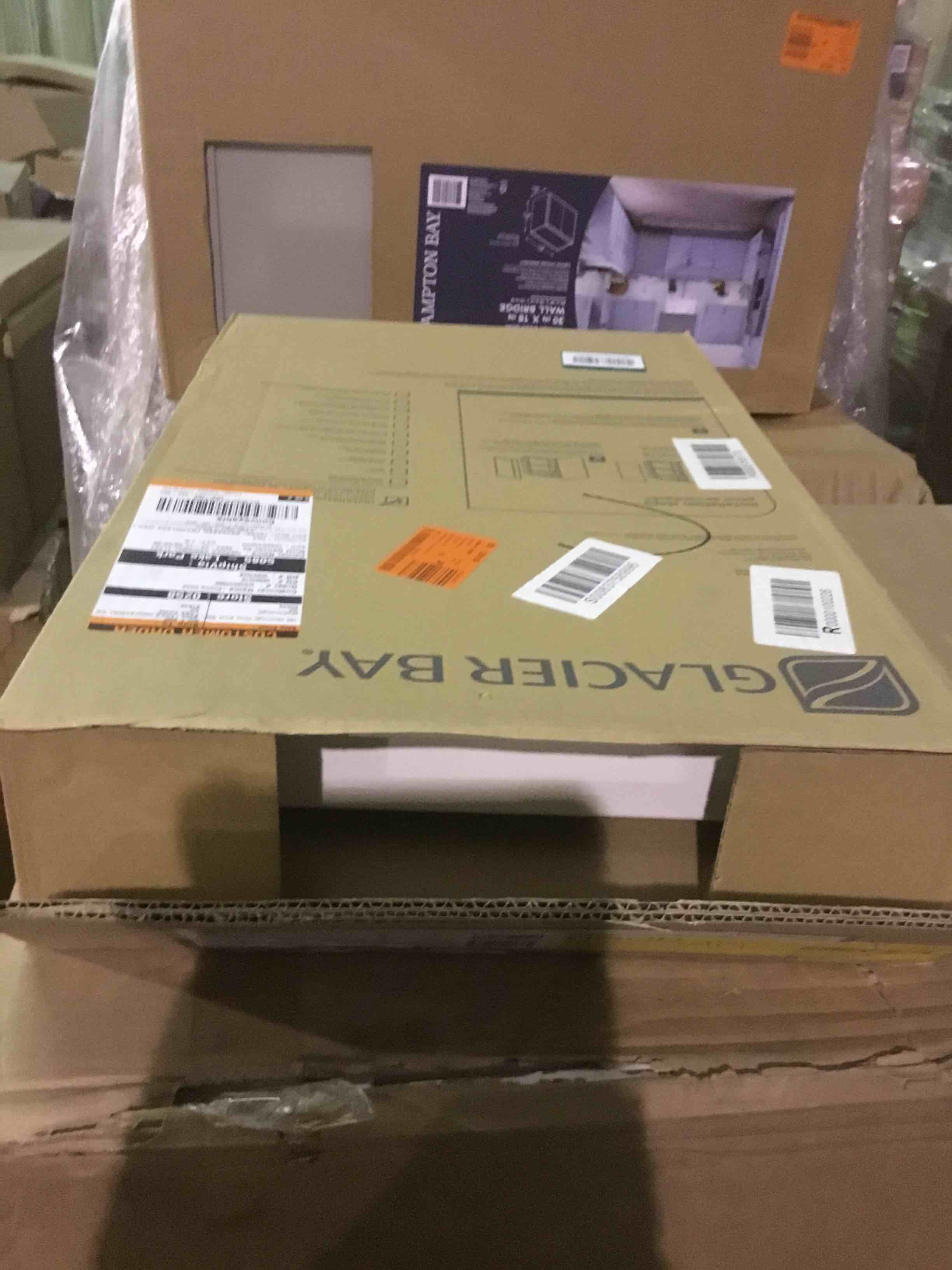 https://s3.amazonaws.com/lotting-images-prod/bidfta/ORG4840189_1692821730320.jpeg