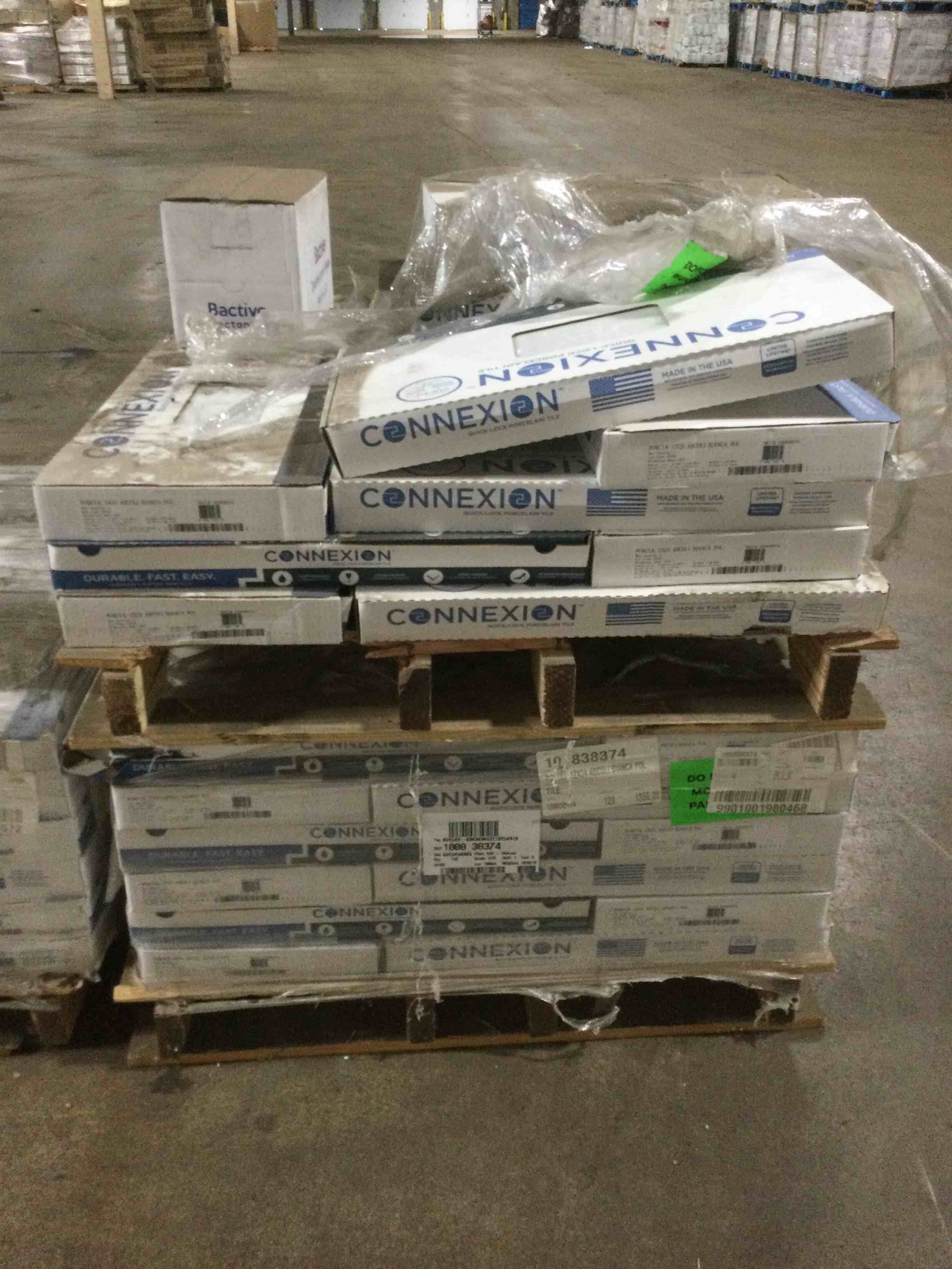 https://s3.amazonaws.com/lotting-images-prod/bidfta/ORG4860093_1689704431773.jpeg