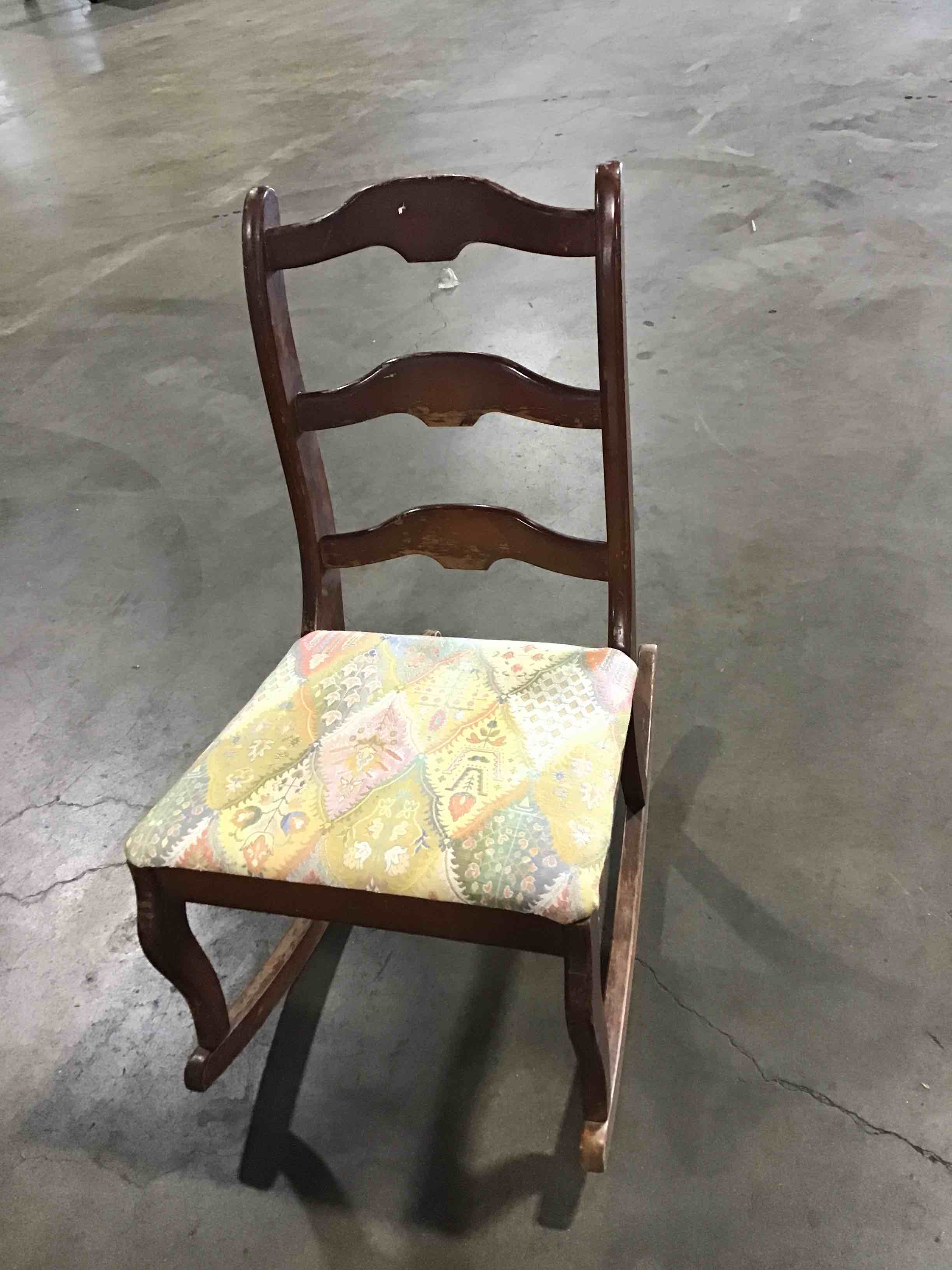 wooden rocking chair 