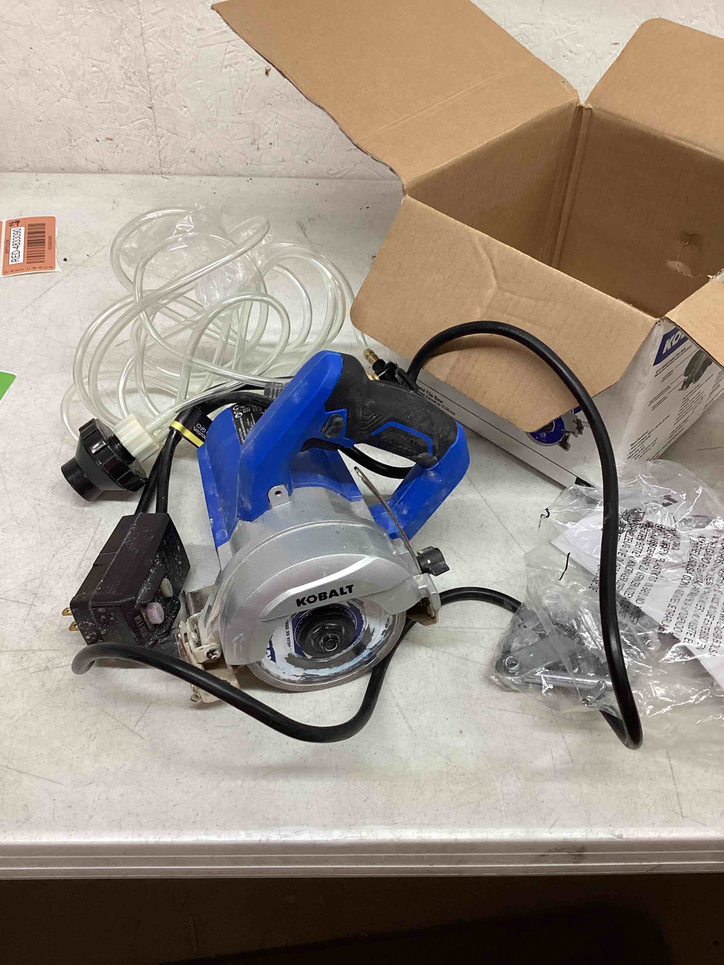 https://s3.amazonaws.com/lotting-images-prod/bidfta/ORG4902642_1692309143883.jpeg