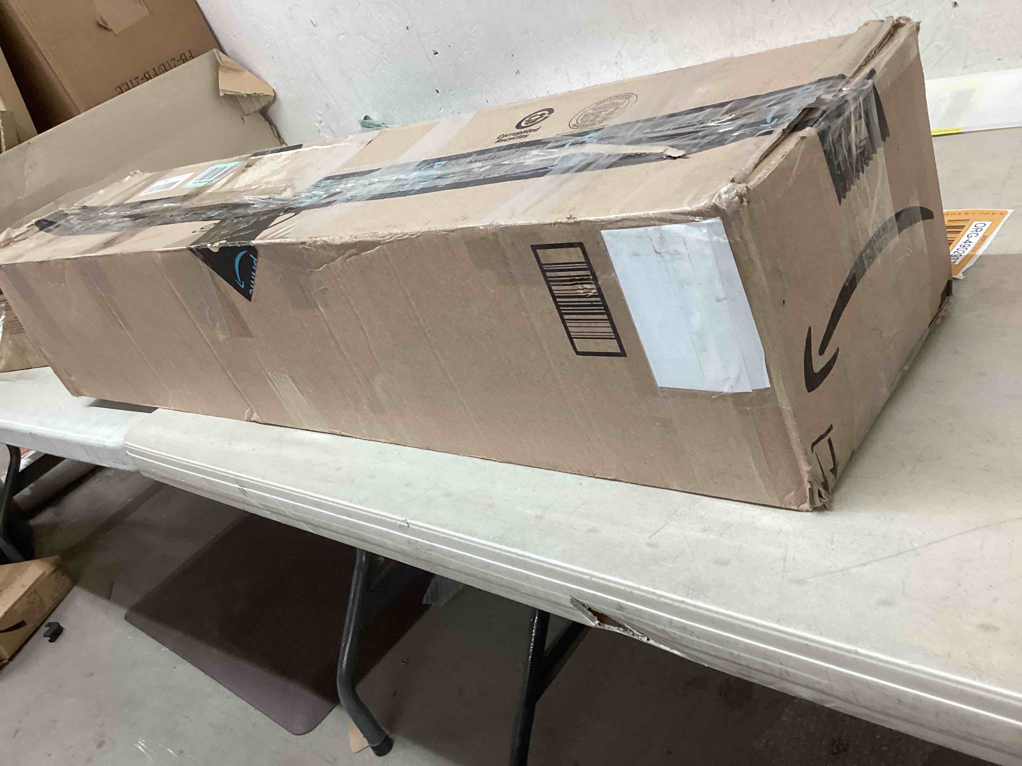 https://s3.amazonaws.com/lotting-images-prod/bidfta/ORG4902936_1694034764285.jpeg