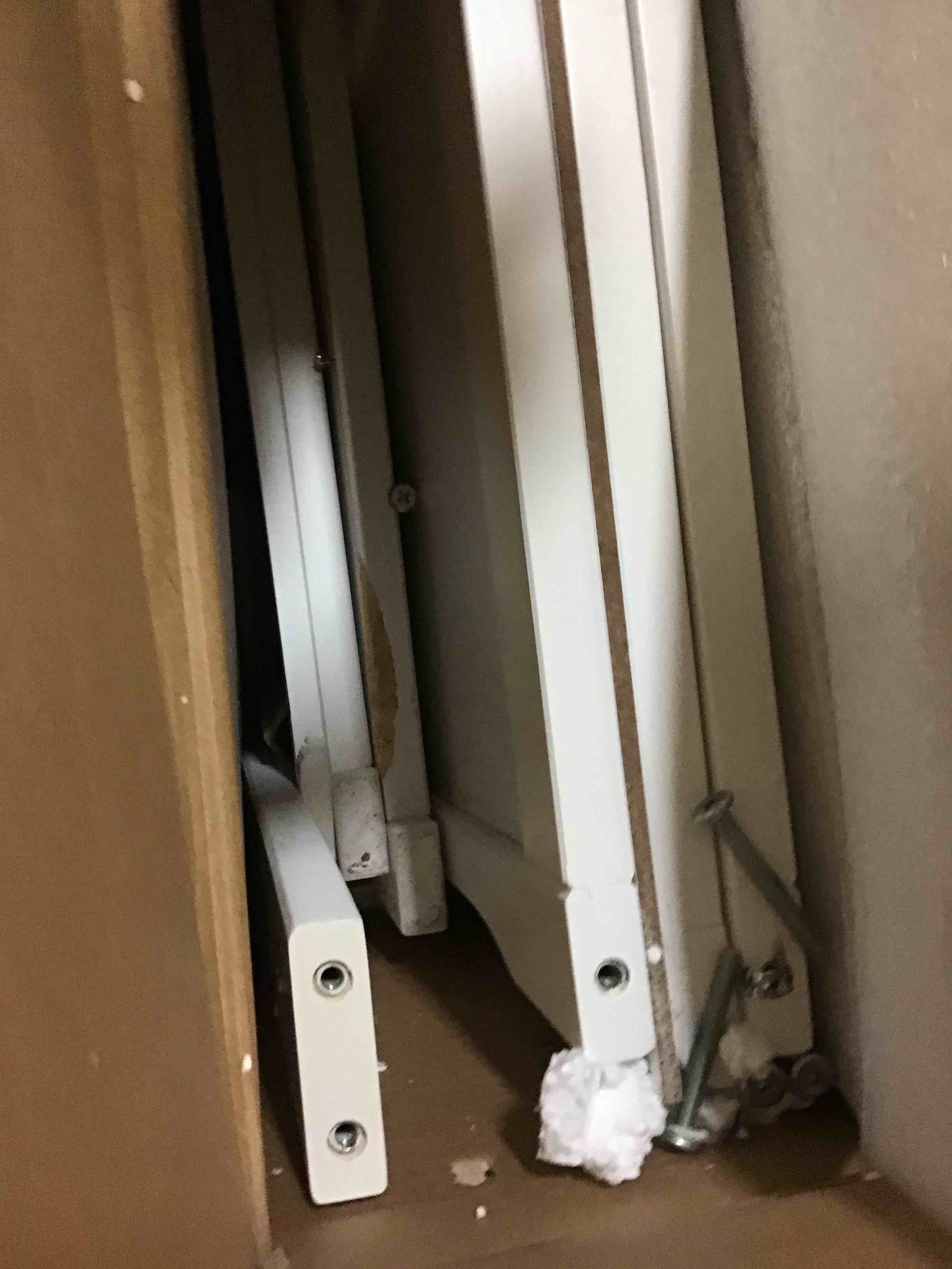 https://s3.amazonaws.com/lotting-images-prod/bidfta/ORG4905782_1694431338135.jpeg