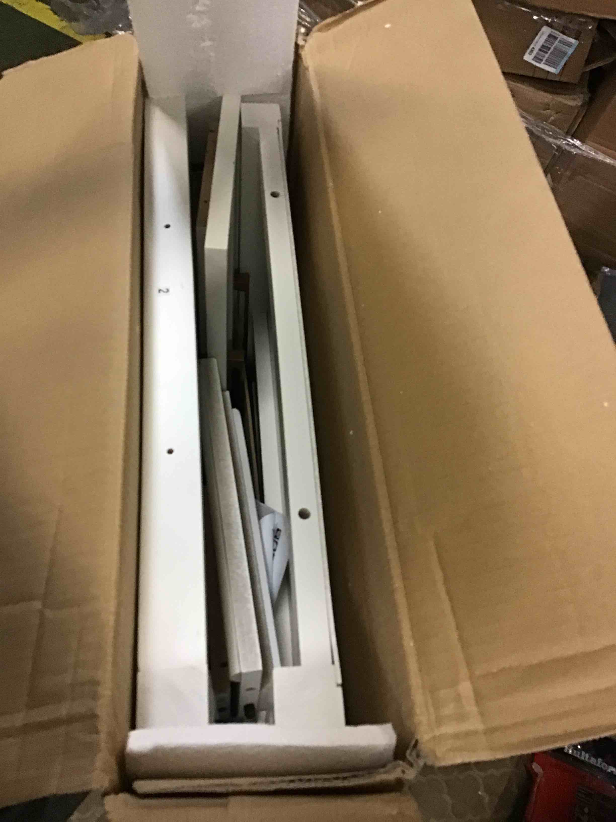 https://s3.amazonaws.com/lotting-images-prod/bidfta/ORG4905927_1694449538972.jpeg
