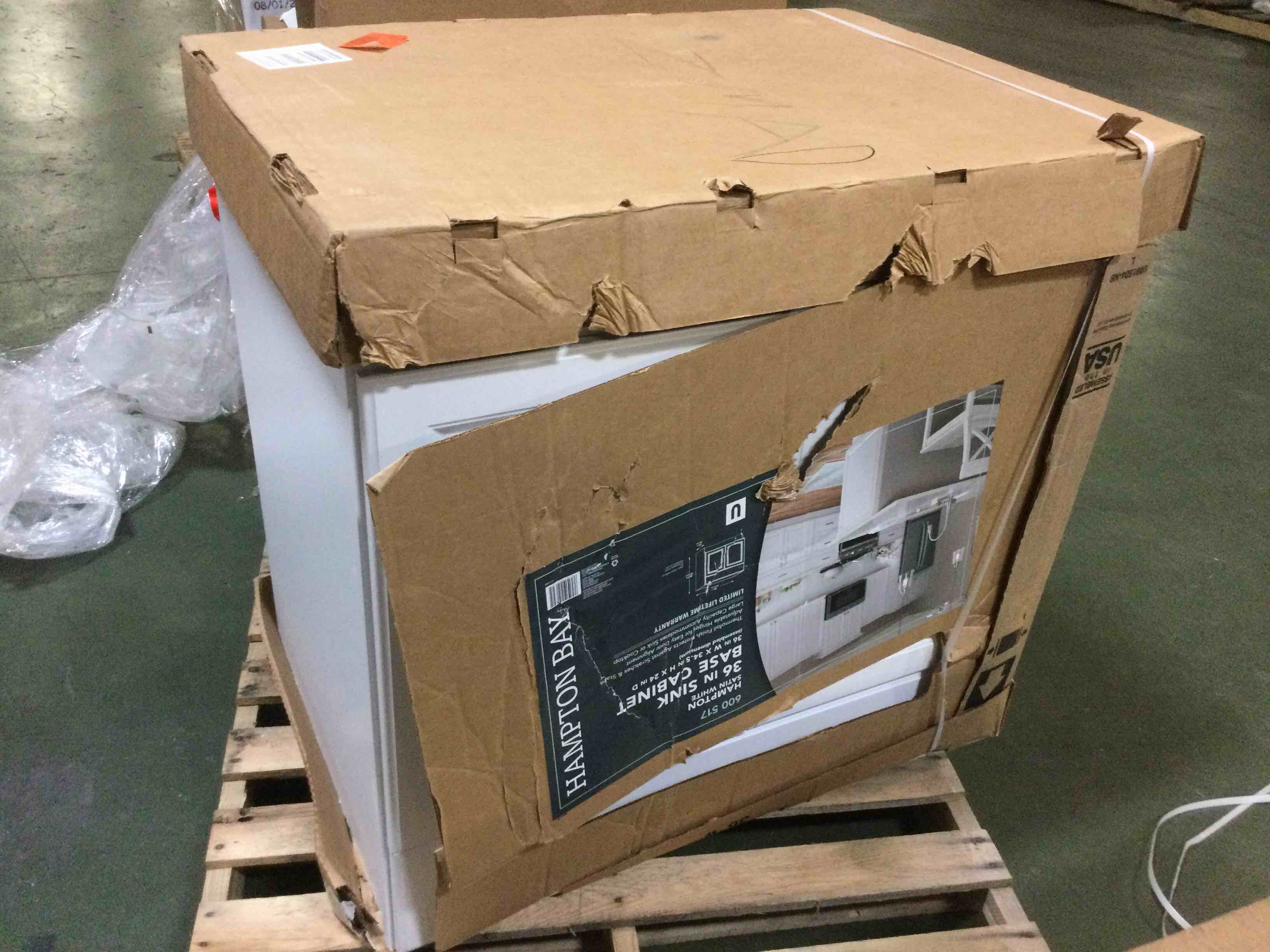 https://s3.amazonaws.com/lotting-images-prod/bidfta/ORG4907256_1694602531418.jpeg