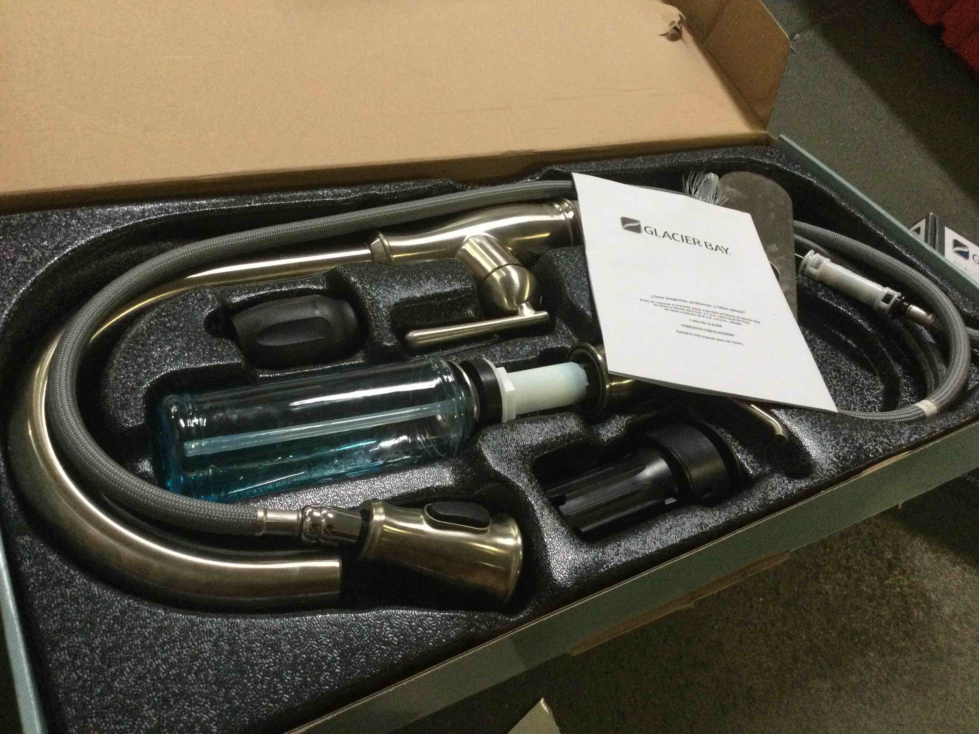 https://s3.amazonaws.com/lotting-images-prod/bidfta/ORG4908599_1695063321188.jpeg