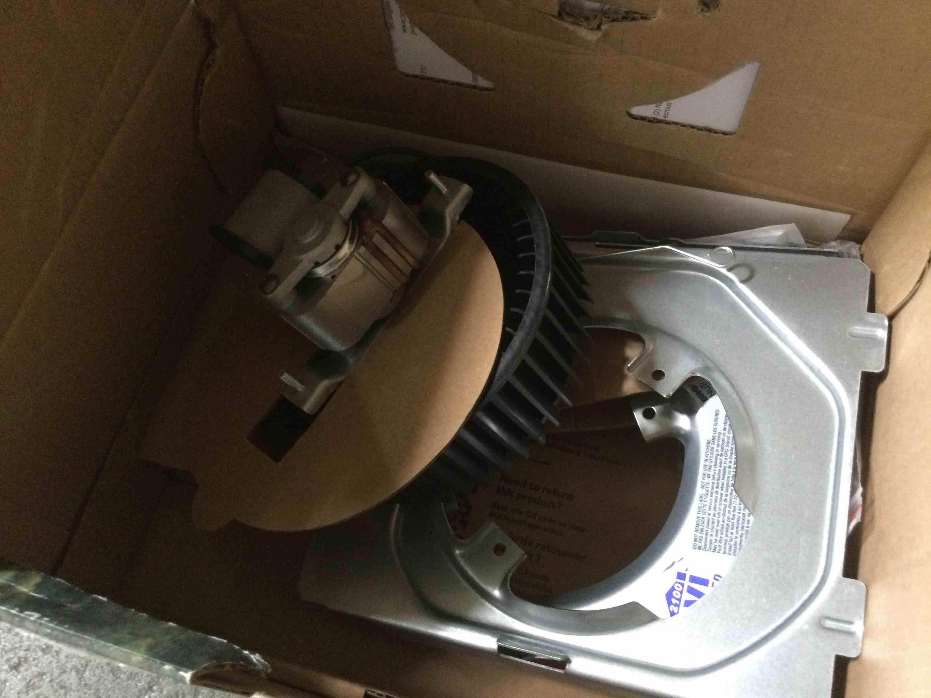 https://s3.amazonaws.com/lotting-images-prod/bidfta/ORG4908632_1695066241403.jpeg