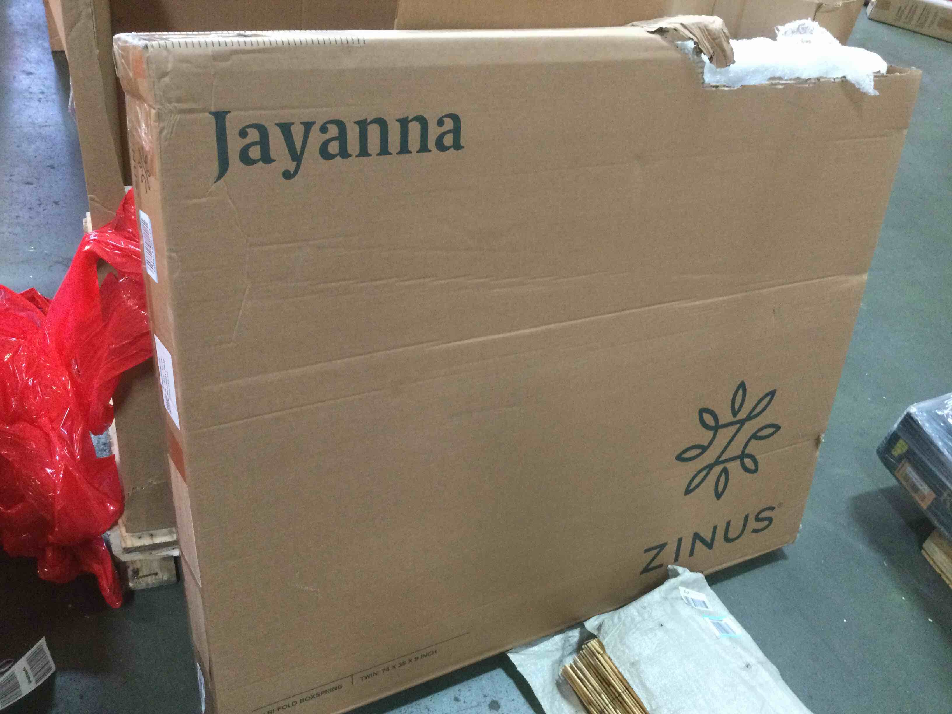 https://s3.amazonaws.com/lotting-images-prod/bidfta/ORG4909090_1695238119221.jpeg