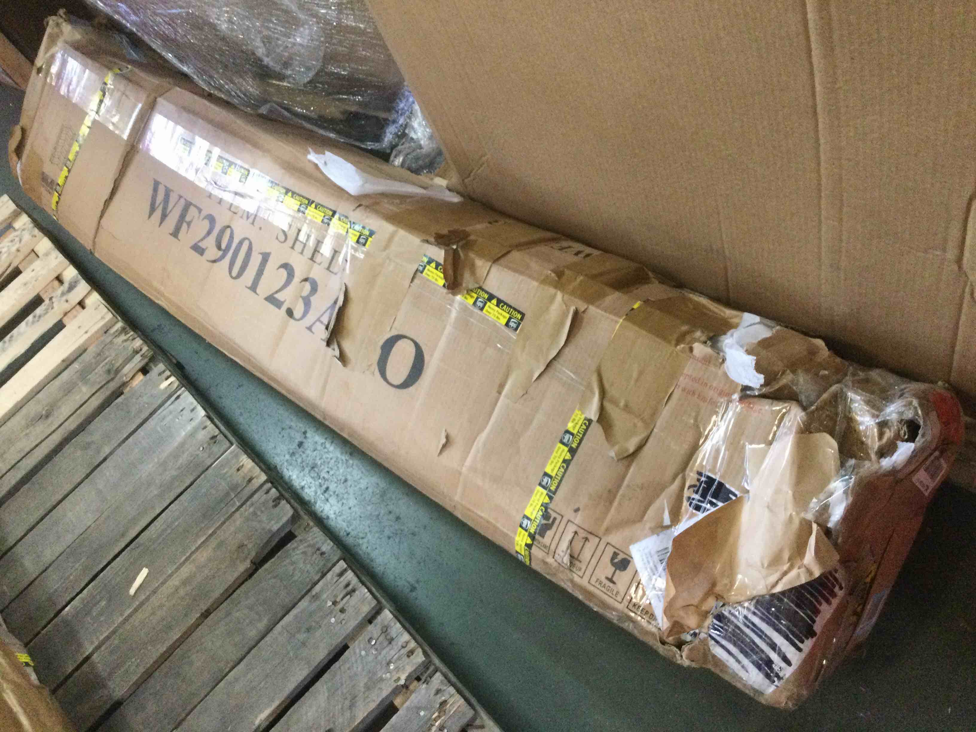 https://s3.amazonaws.com/lotting-images-prod/bidfta/ORG4909106_1695239572622.jpeg