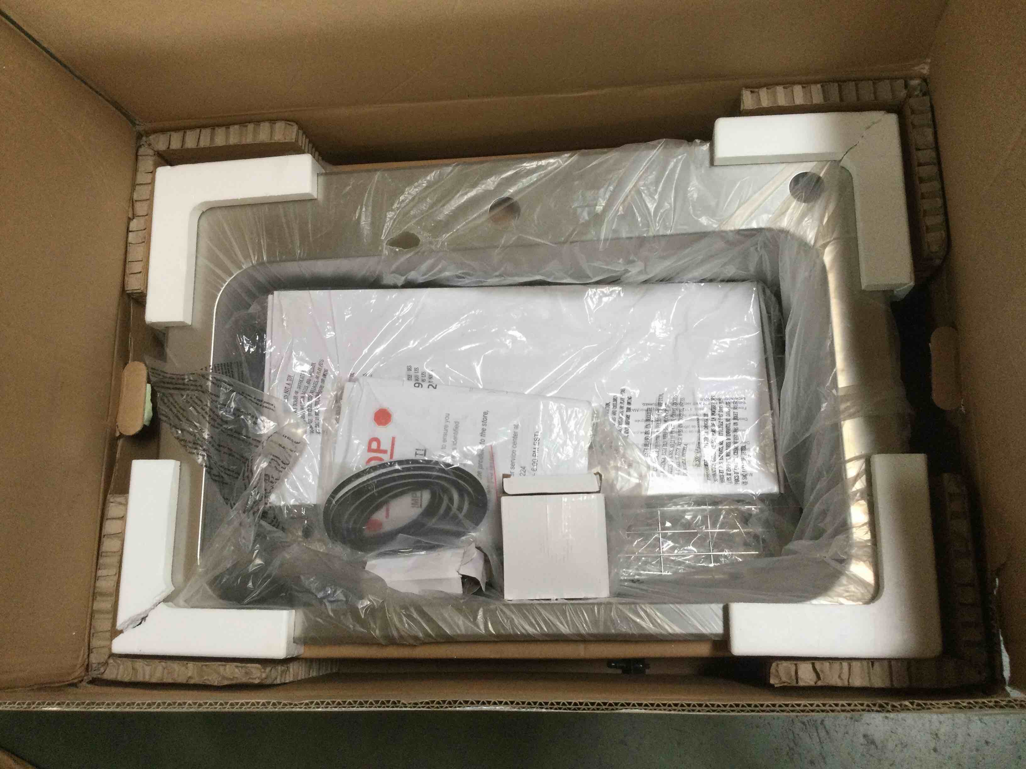 https://s3.amazonaws.com/lotting-images-prod/bidfta/ORG4909463_1695400056514.jpeg