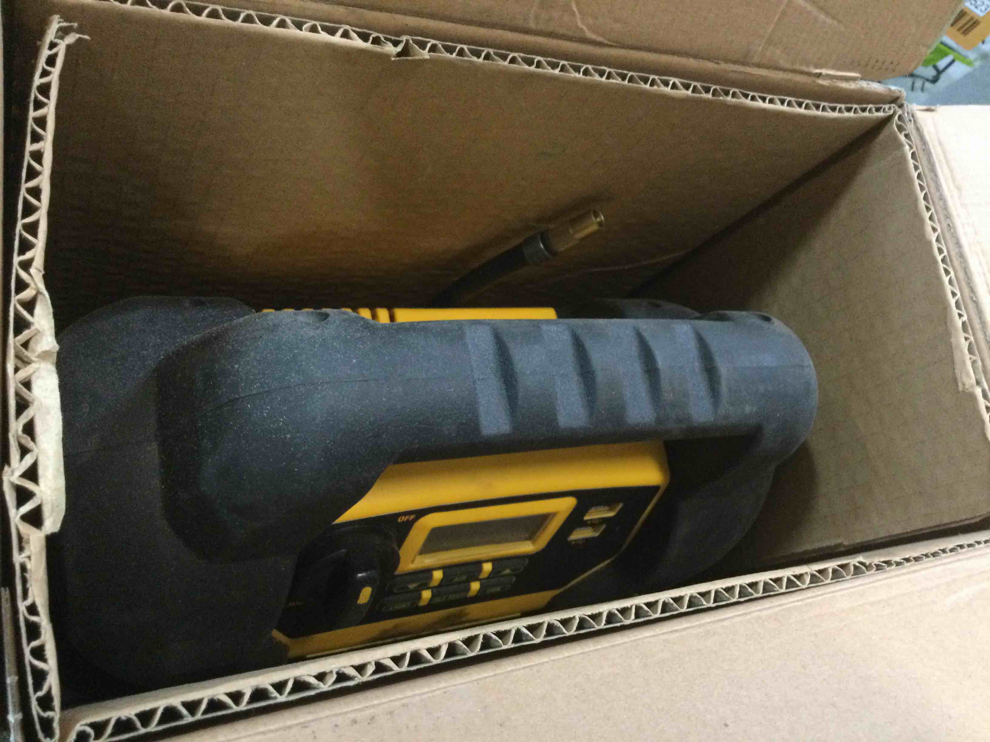 https://s3.amazonaws.com/lotting-images-prod/bidfta/ORG4909525_1695412189610.jpeg