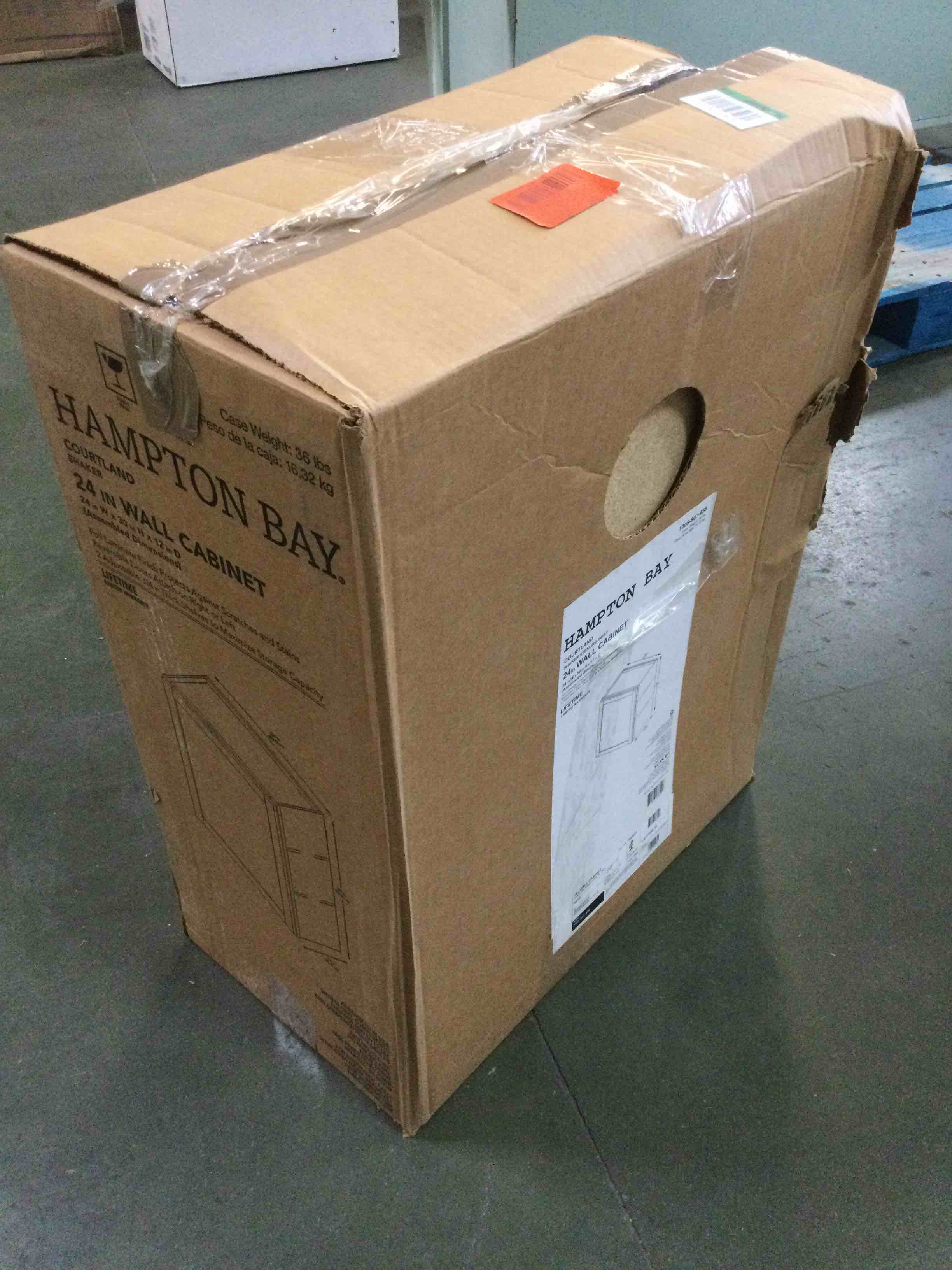 https://s3.amazonaws.com/lotting-images-prod/bidfta/ORG4909534_1695413001362.jpeg