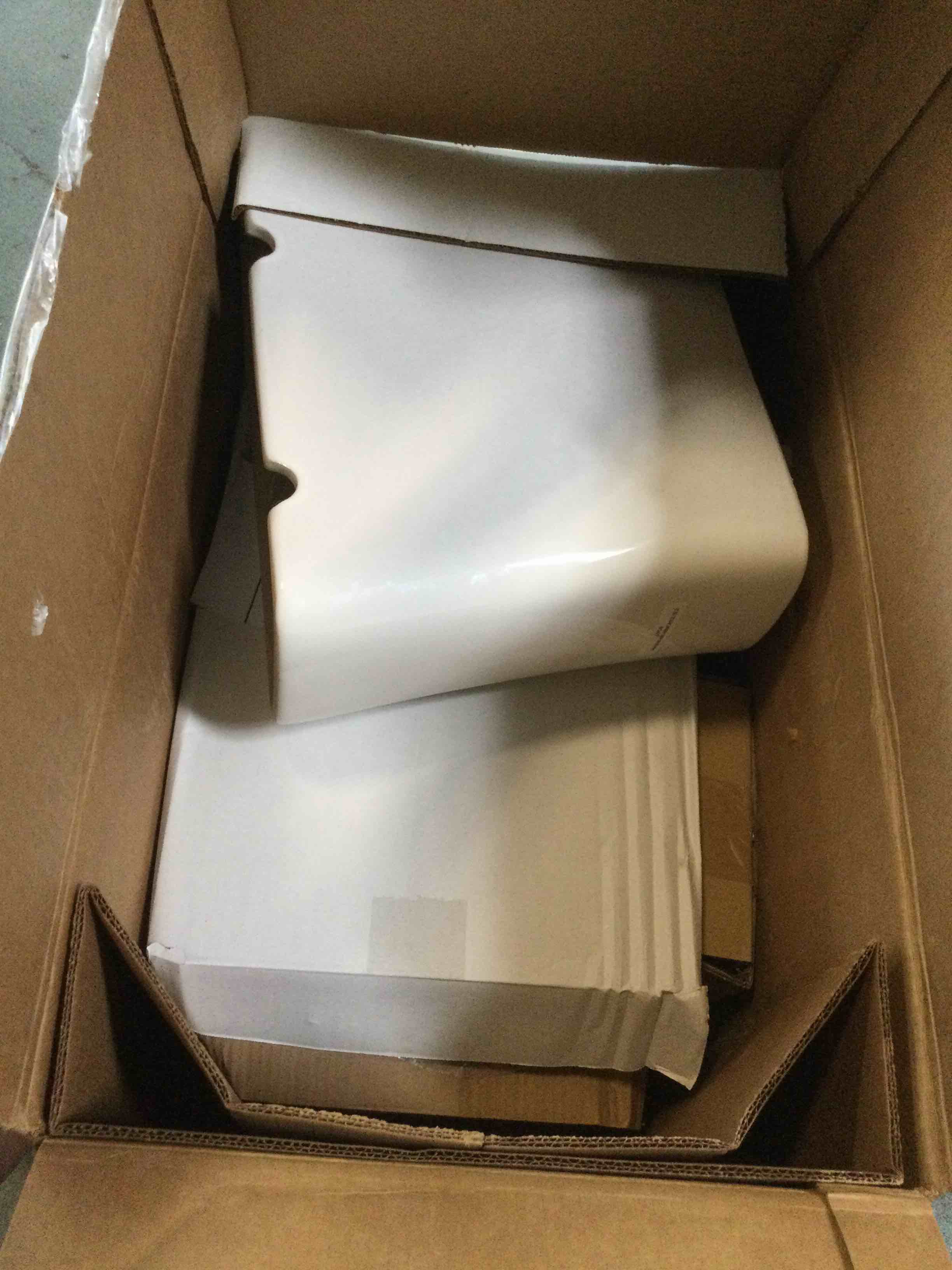 https://s3.amazonaws.com/lotting-images-prod/bidfta/ORG4909537_1695413779391.jpeg