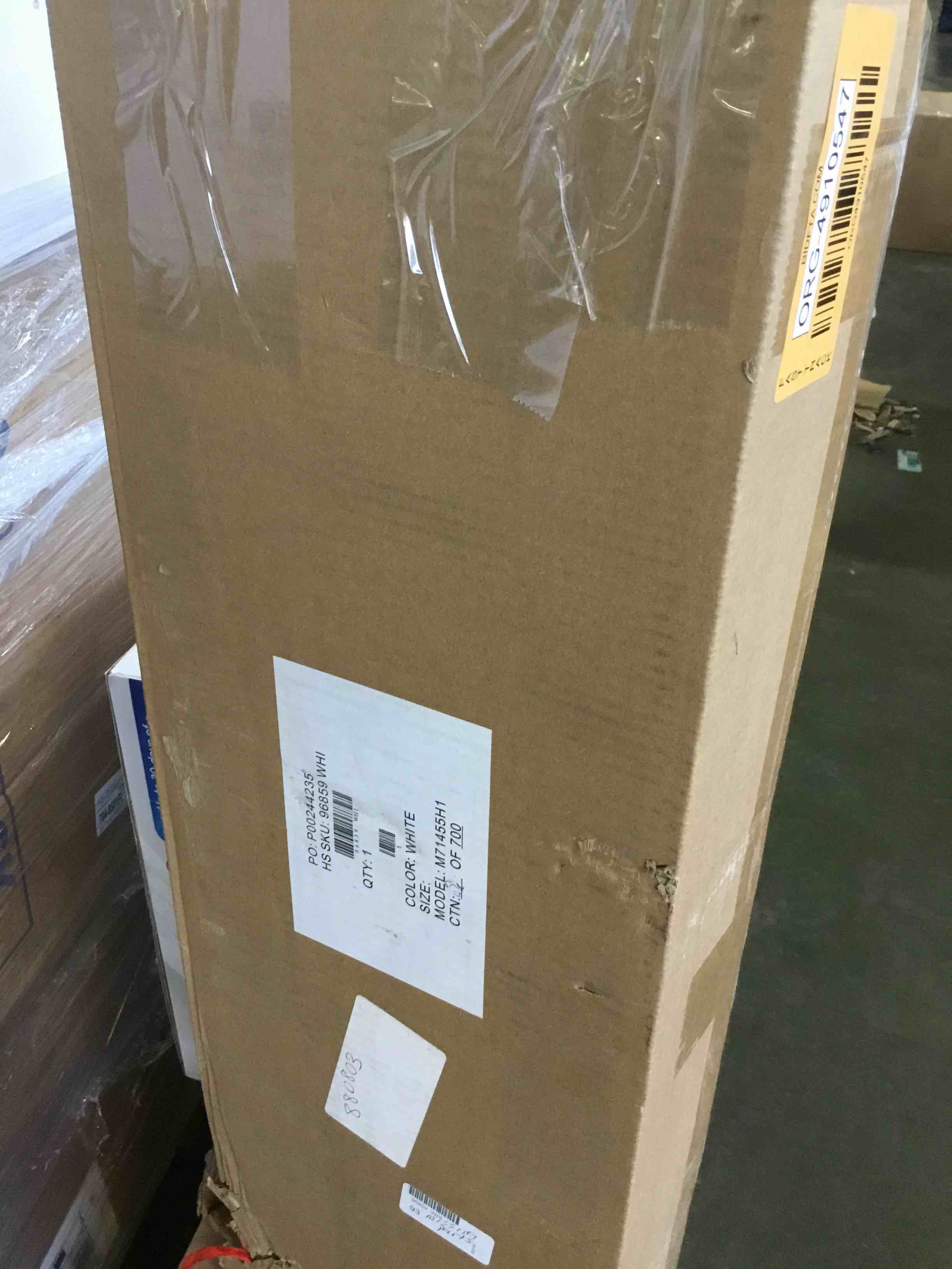 https://s3.amazonaws.com/lotting-images-prod/bidfta/ORG4910547_1694620719645.jpeg