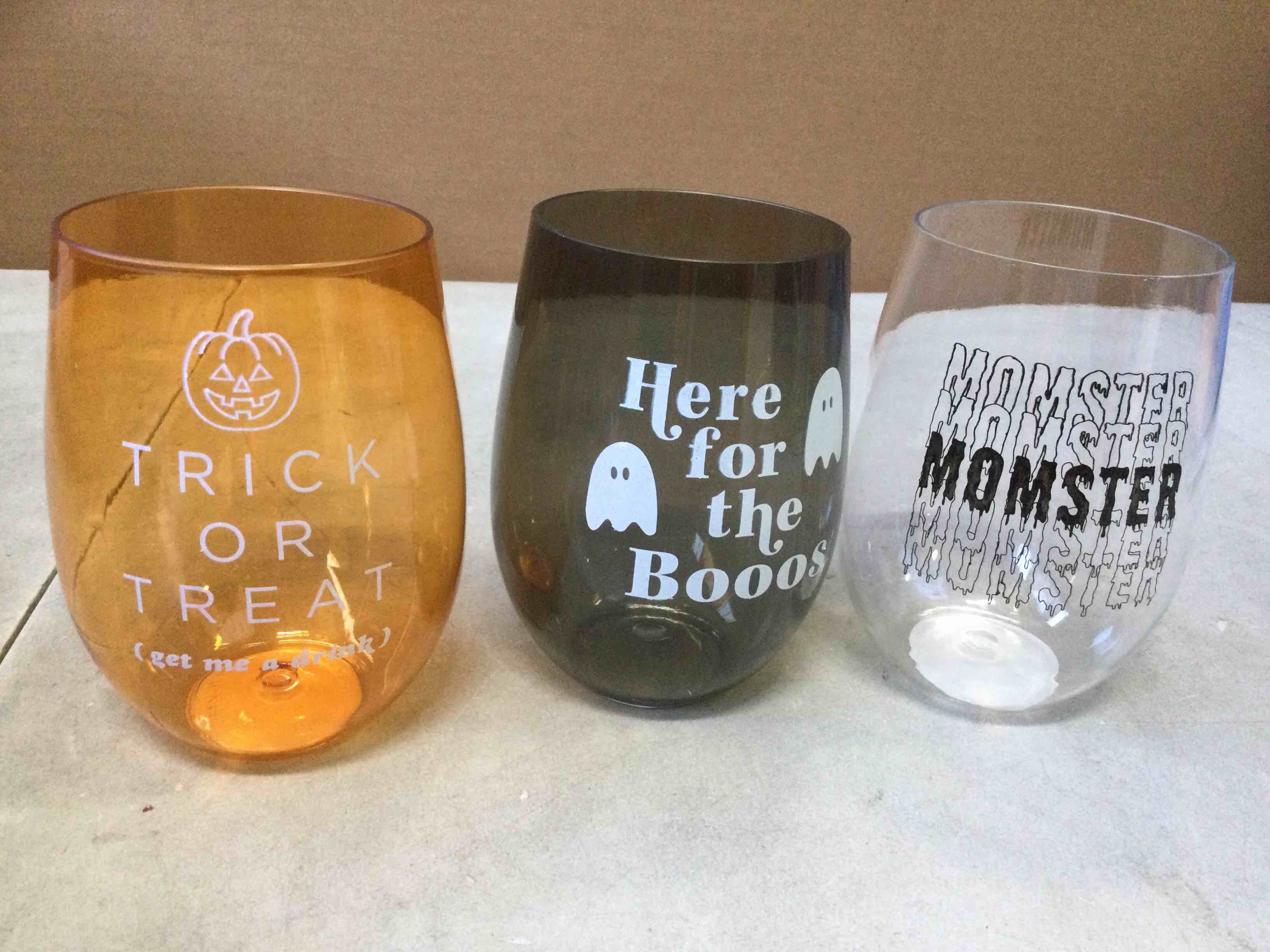 Halloween Plastic Wine Glasses, 60 Count