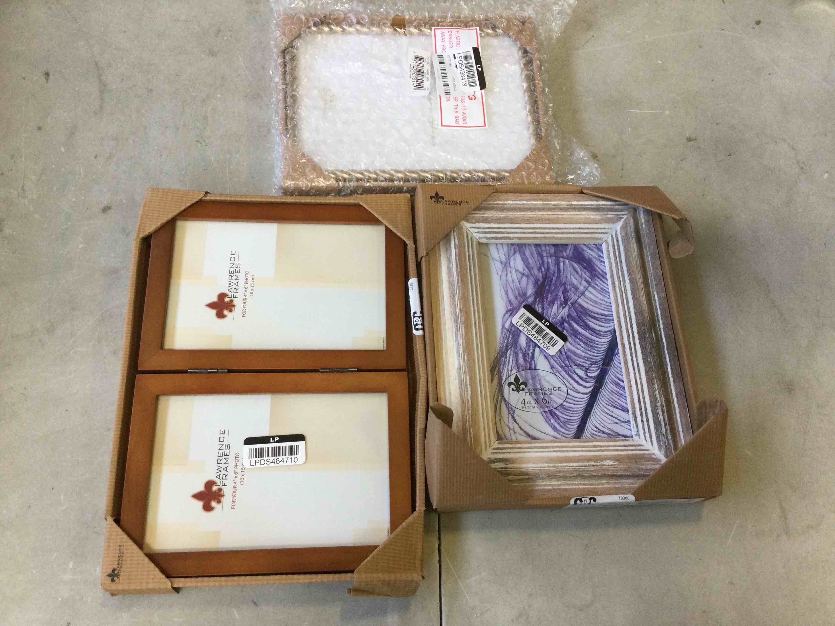 Assorted Pictures Frames, Size and Style may vary 