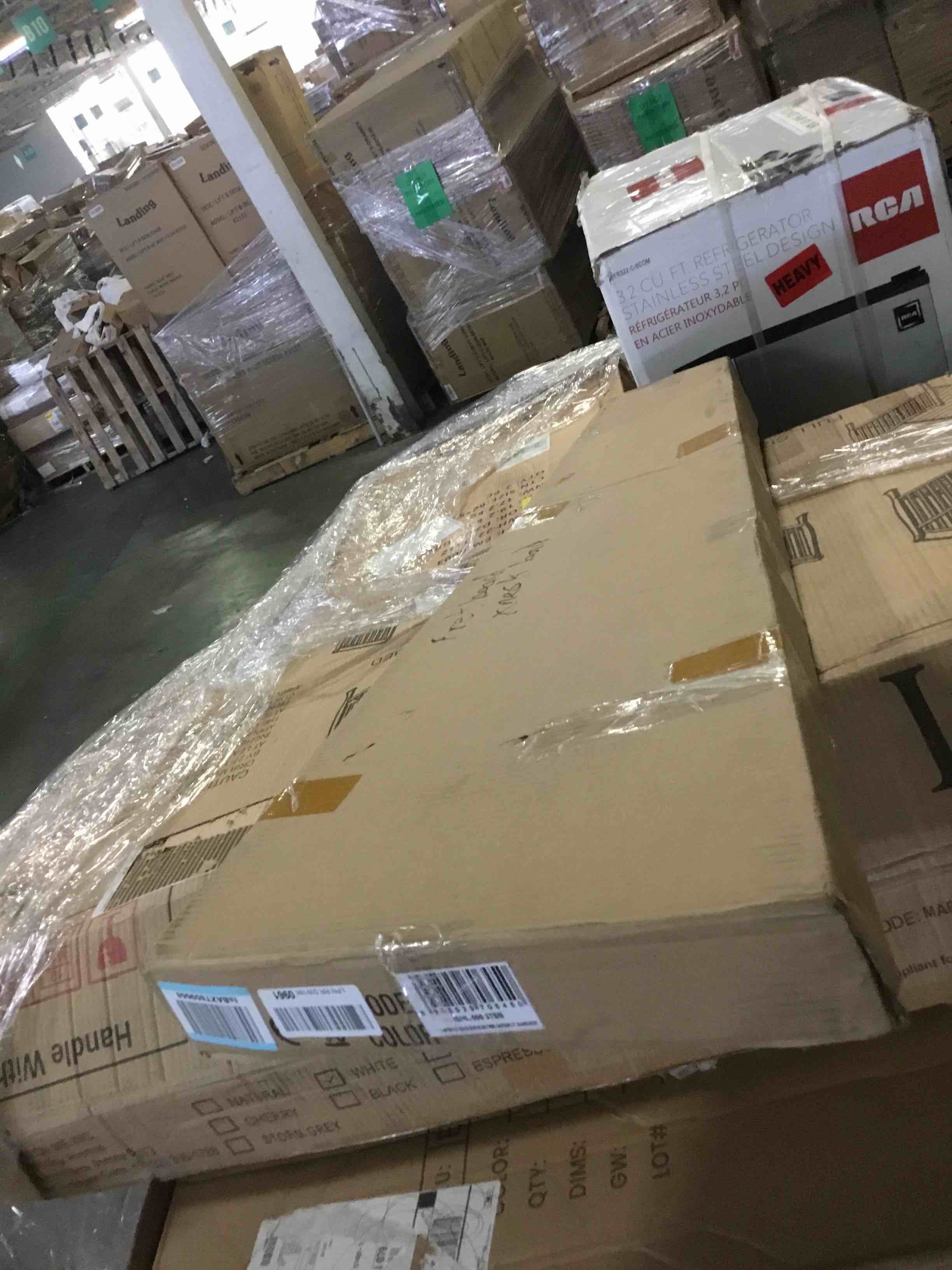 https://s3.amazonaws.com/lotting-images-prod/bidfta/ORG4913014_1694272661081.jpeg