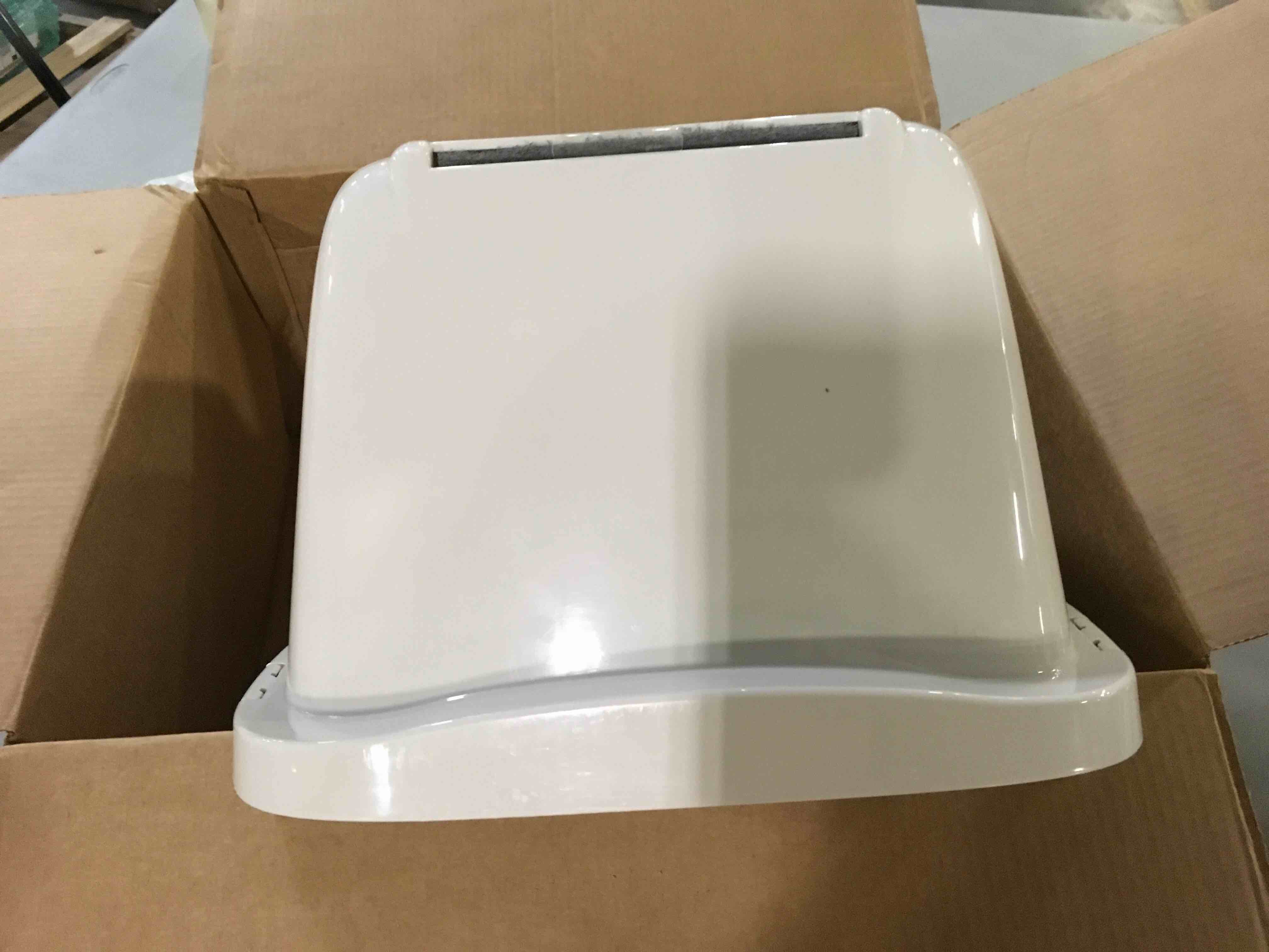 https://s3.amazonaws.com/lotting-images-prod/bidfta/ORG4913127_1694518616533.jpeg