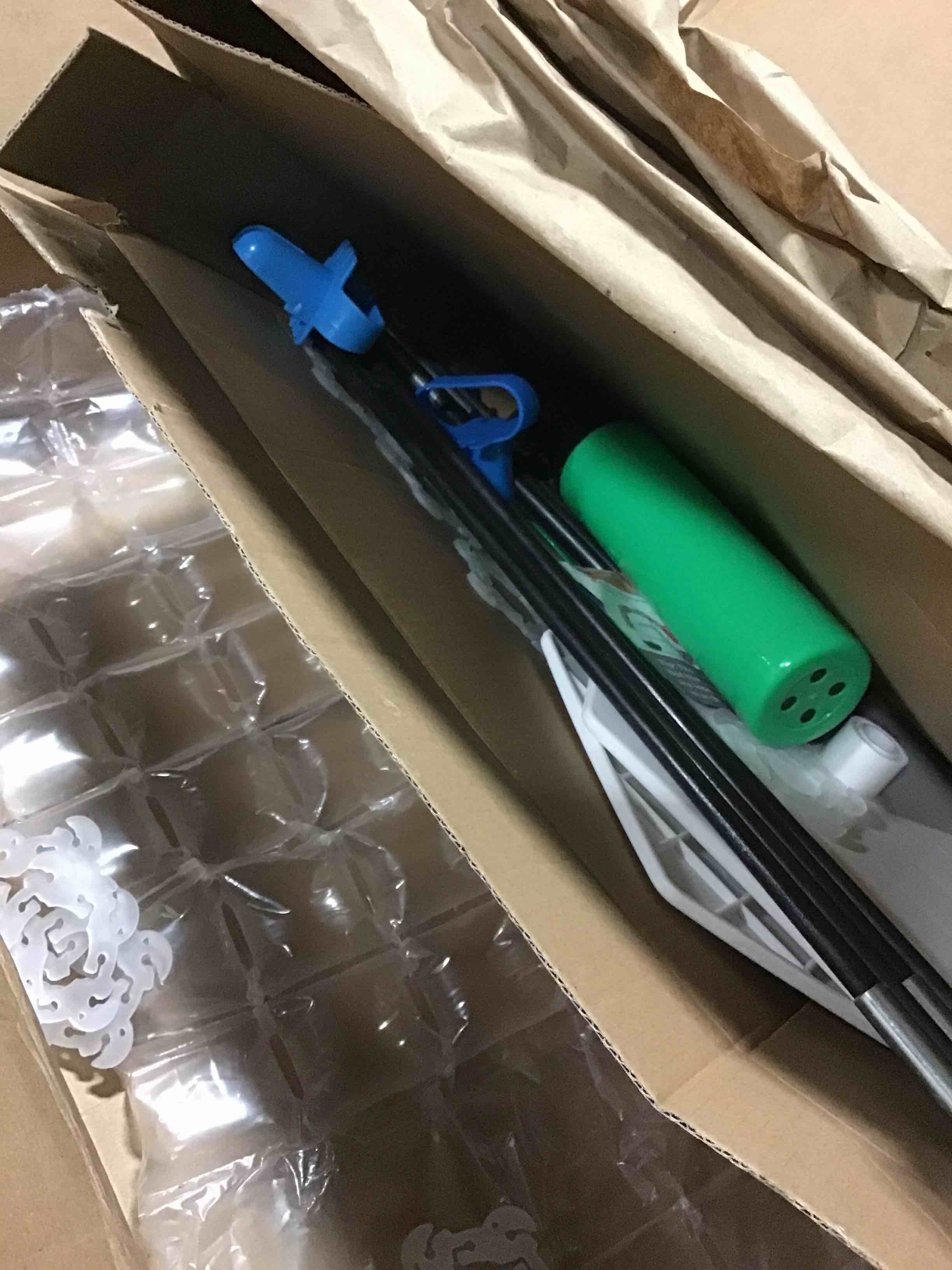 https://s3.amazonaws.com/lotting-images-prod/bidfta/ORG4914365_1696416030779.jpeg