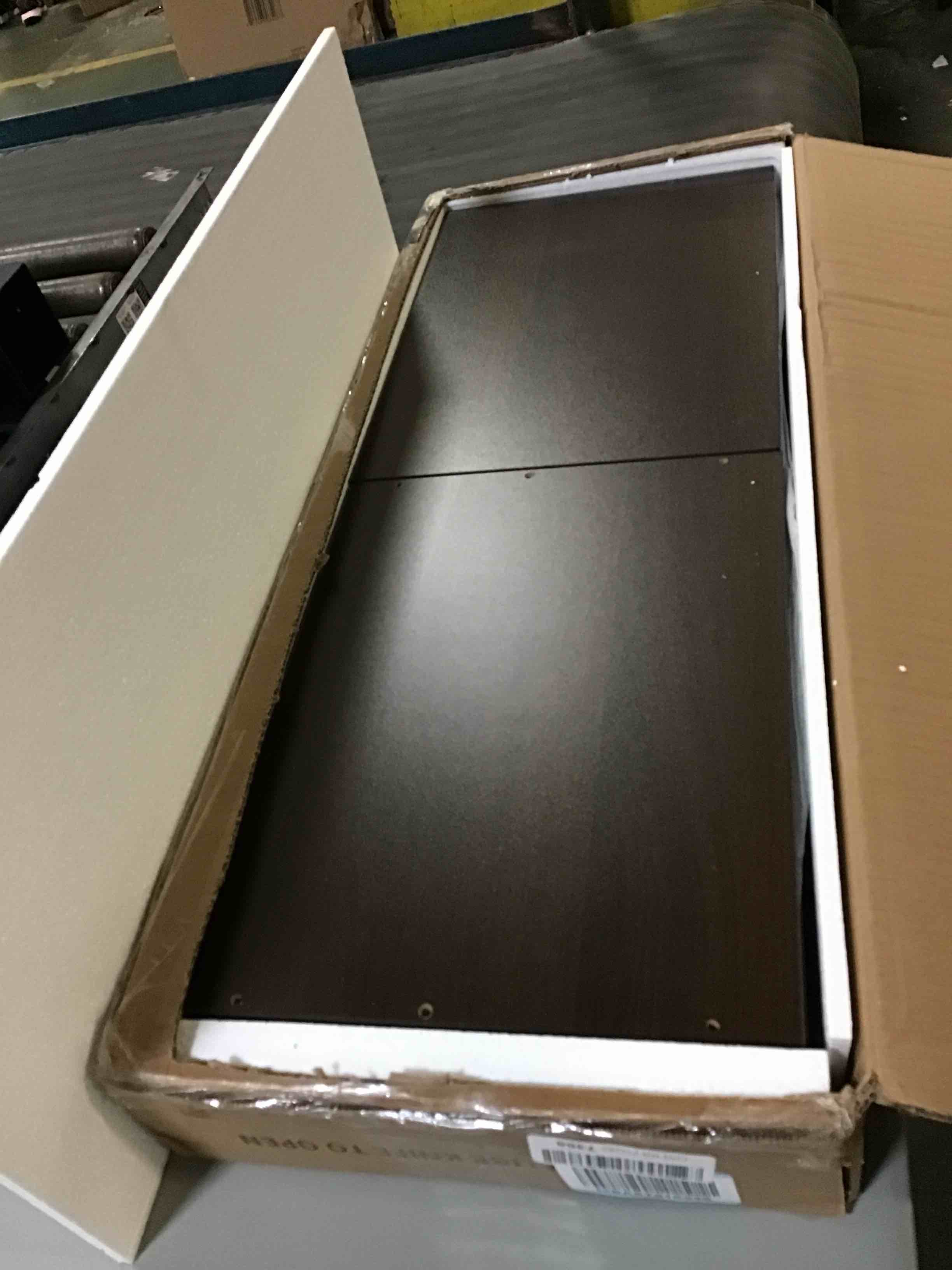 https://s3.amazonaws.com/lotting-images-prod/bidfta/ORG4914472_1694264220325.jpeg