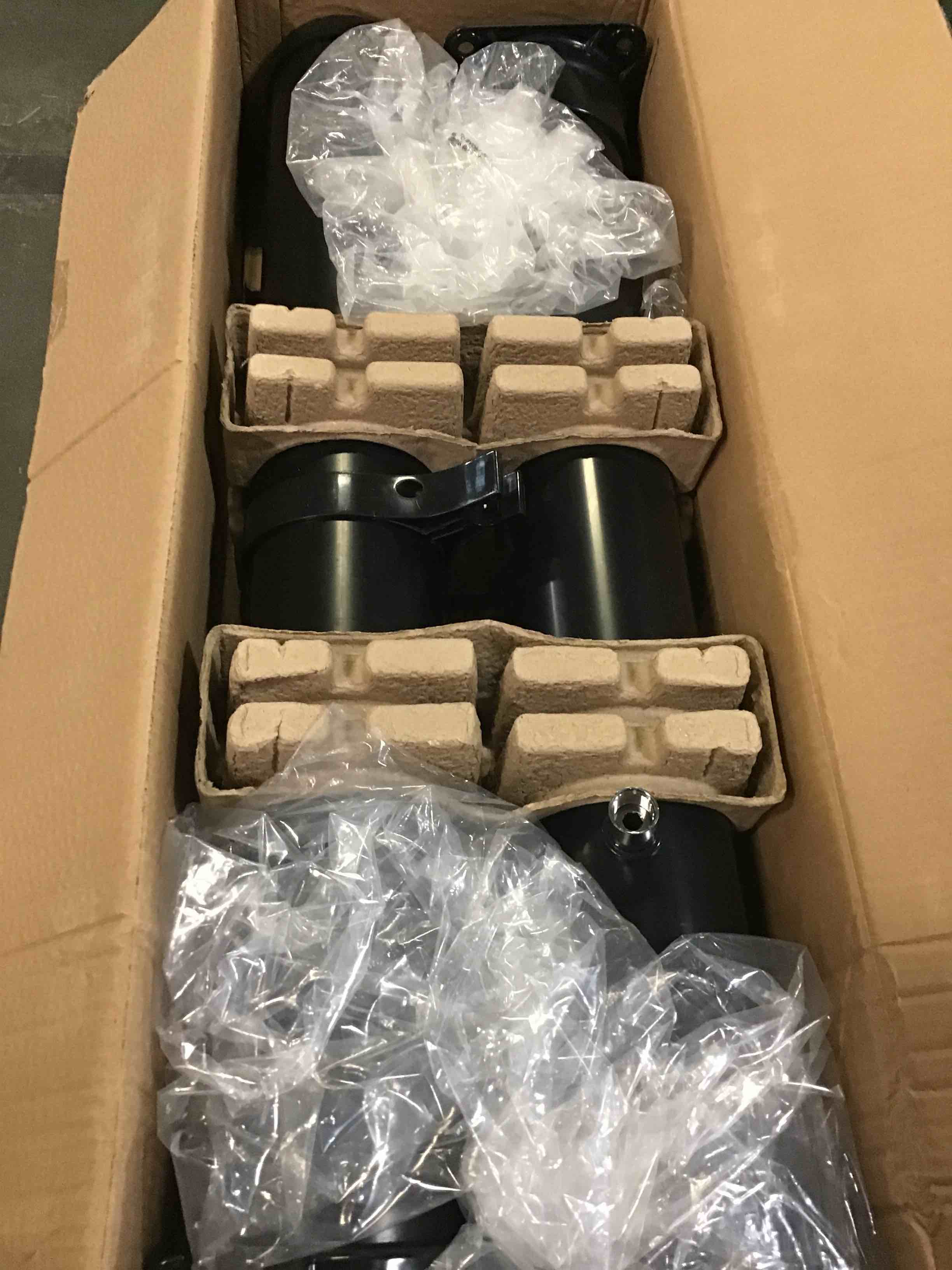 https://s3.amazonaws.com/lotting-images-prod/bidfta/ORG4915484_1695049234631.jpeg