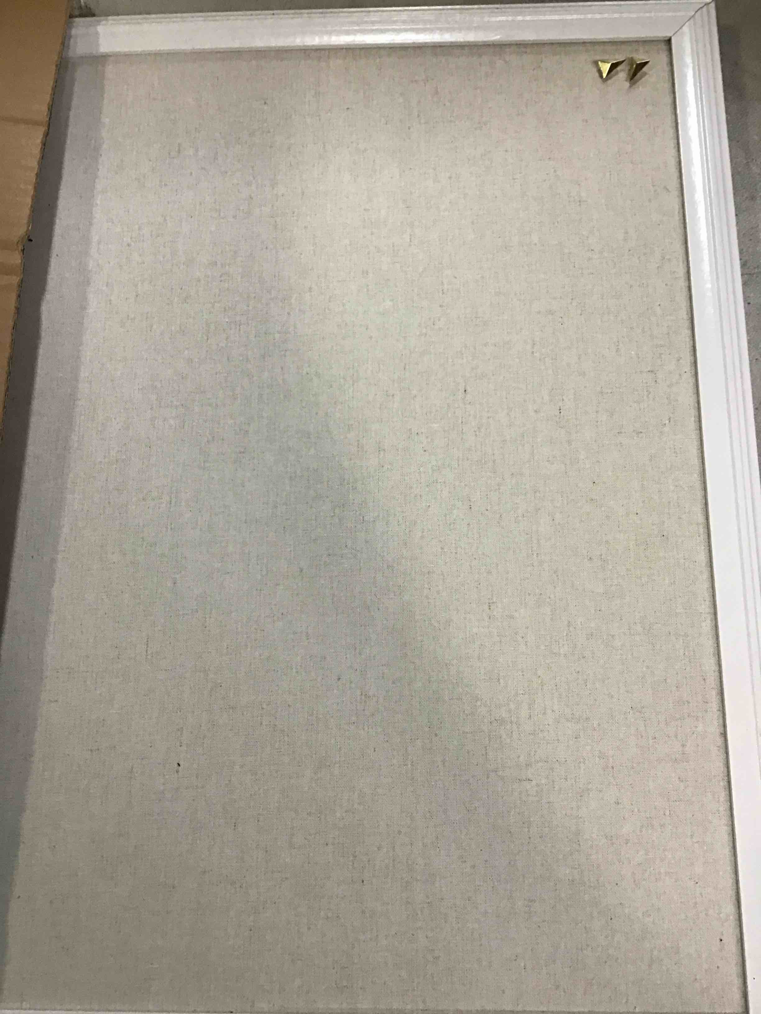 https://s3.amazonaws.com/lotting-images-prod/bidfta/ORG4915492_1695050413877.jpeg