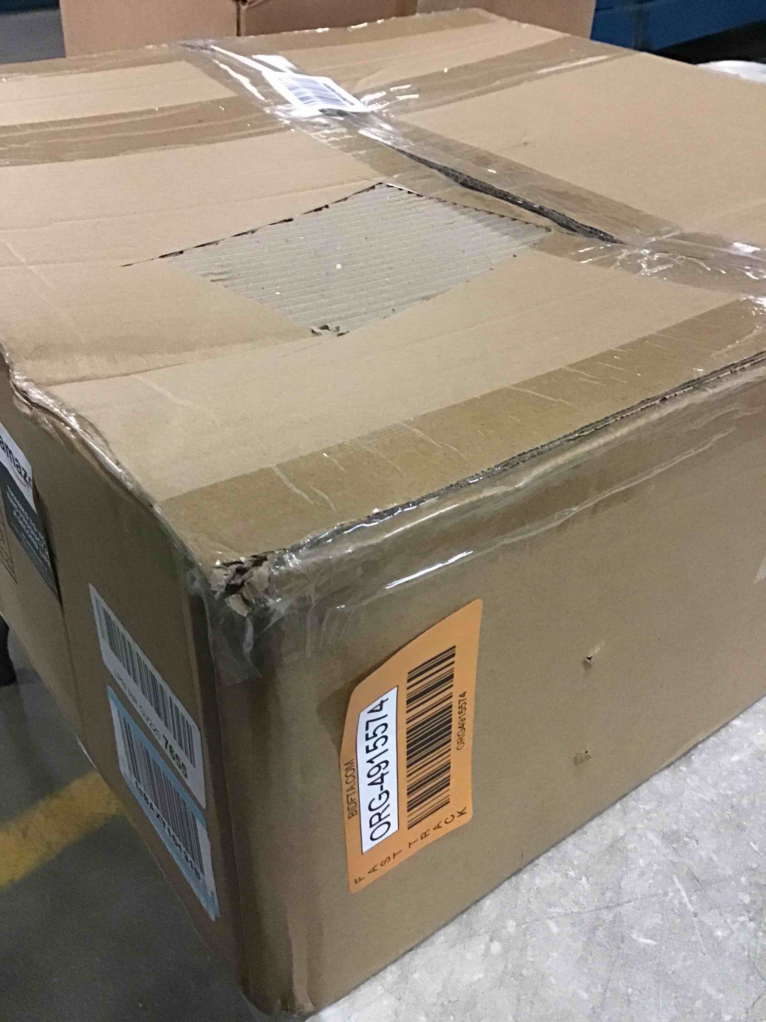 https://s3.amazonaws.com/lotting-images-prod/bidfta/ORG4915574_1695121387682.jpeg